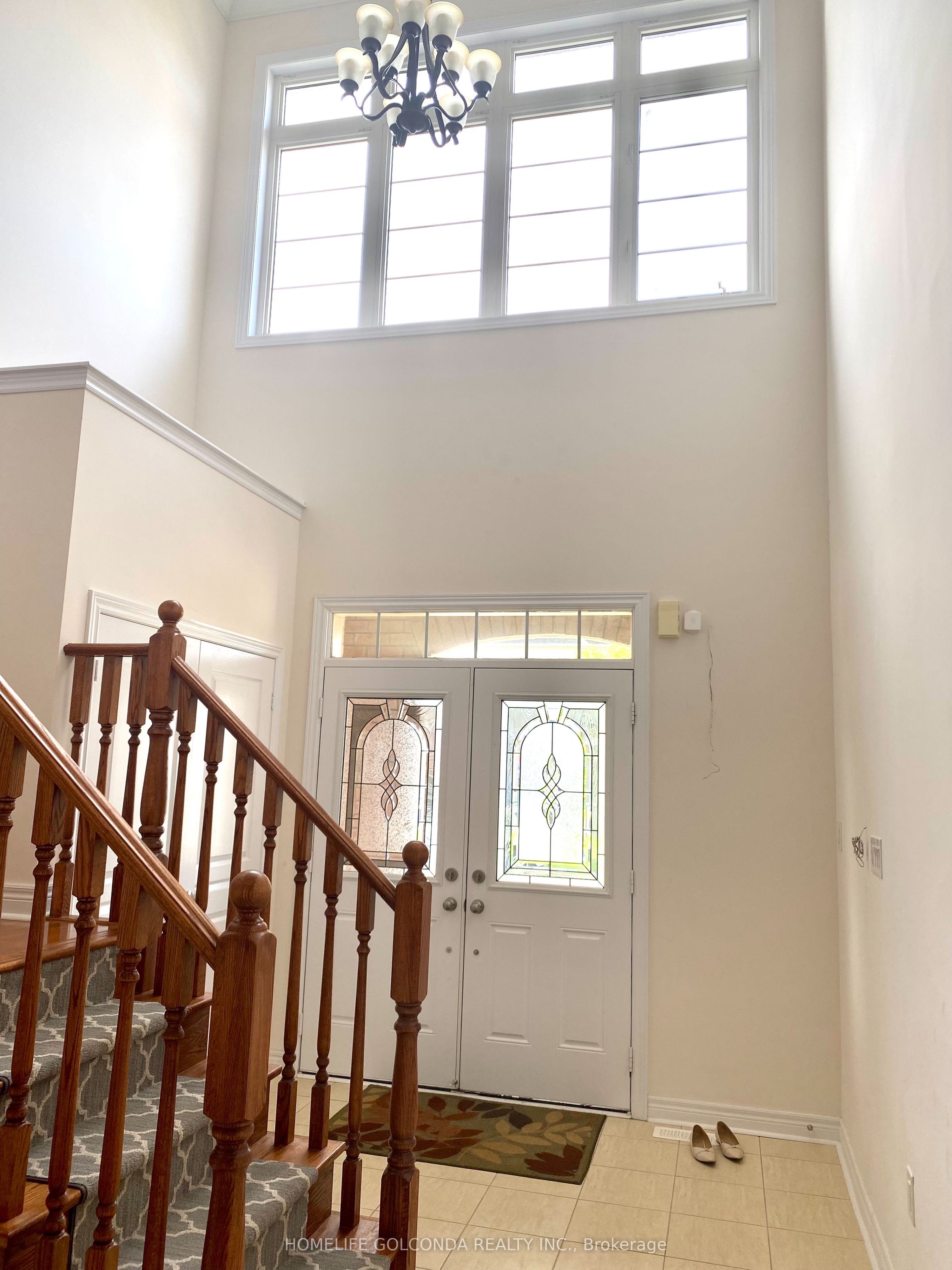 160 Chouinard Way, Aurora, ON L4G 1B7 photo 3