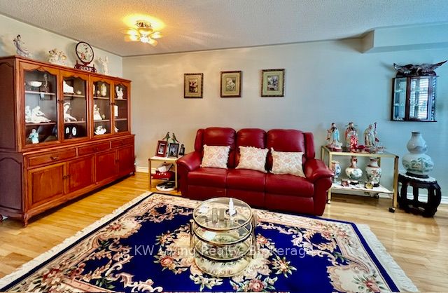 125 South Unionville Avenue, Markham, ON L3R 6B8 photo 2