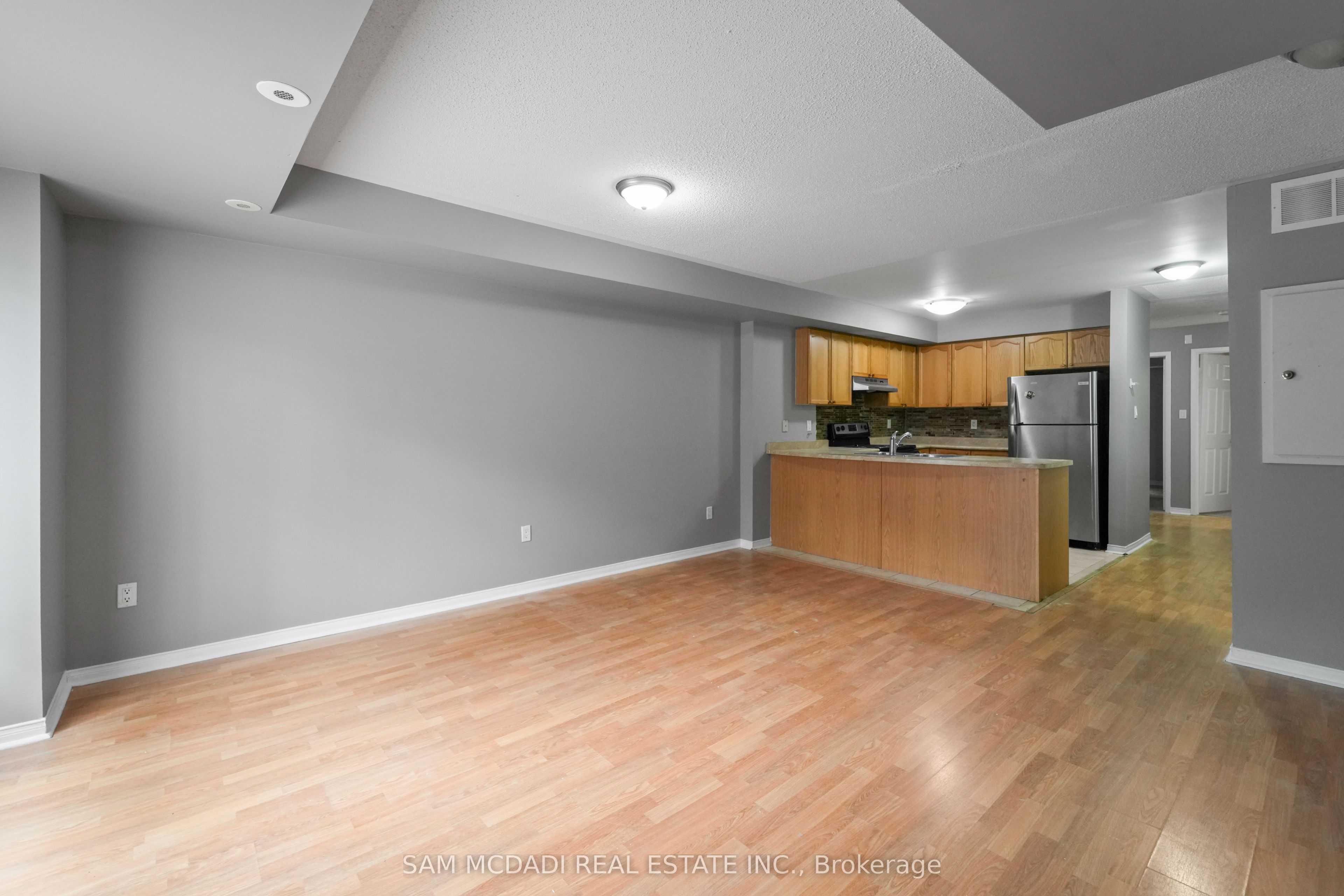 310 John Street 170, Markham, ON L3T 0A7 photo 4