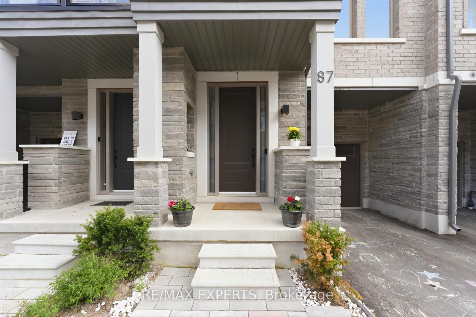 87 De La Roche Drive, Vaughan, ON L4L 1A6 photo 4