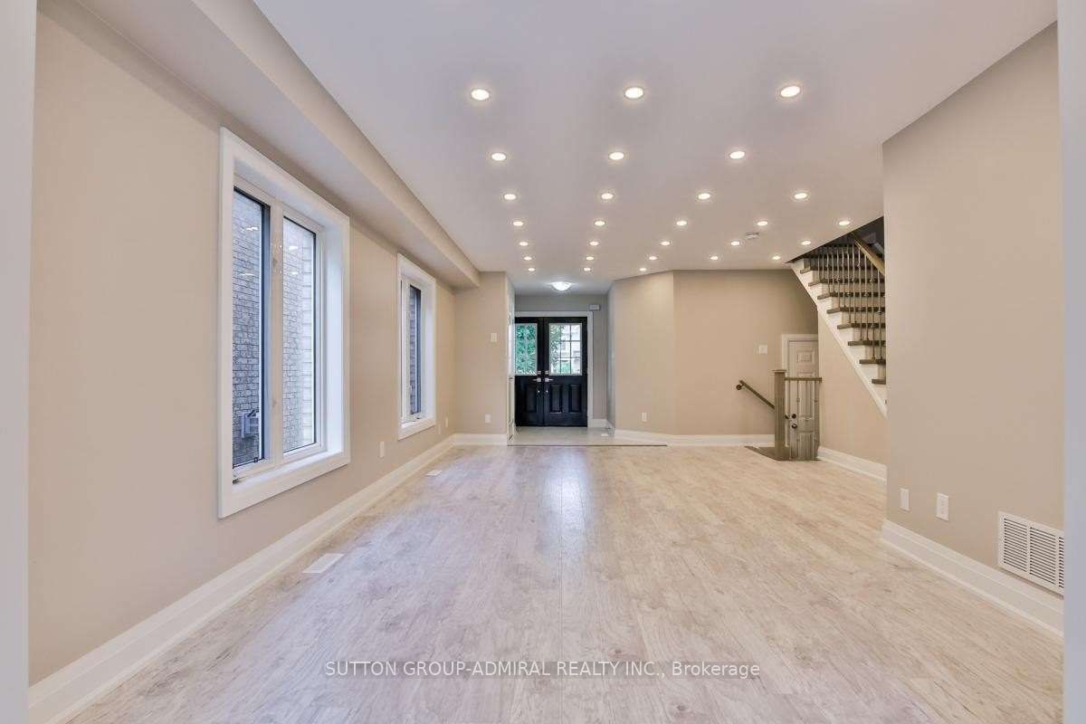 99 Maple Sugar Lane, Vaughan, ON L4J 8M8 photo 3