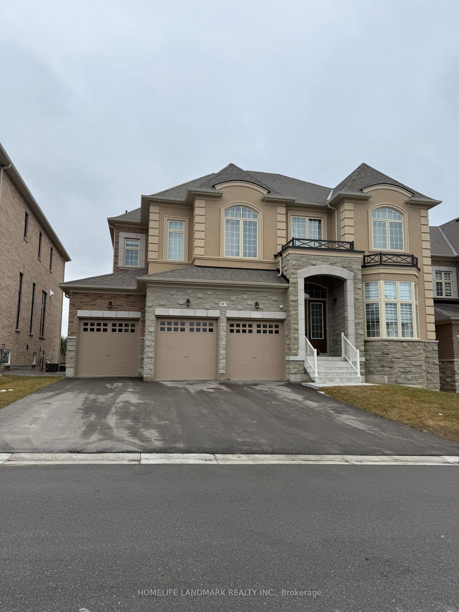 187 Stormont (Room ) Trail, Vaughan, ON L4H 4P5