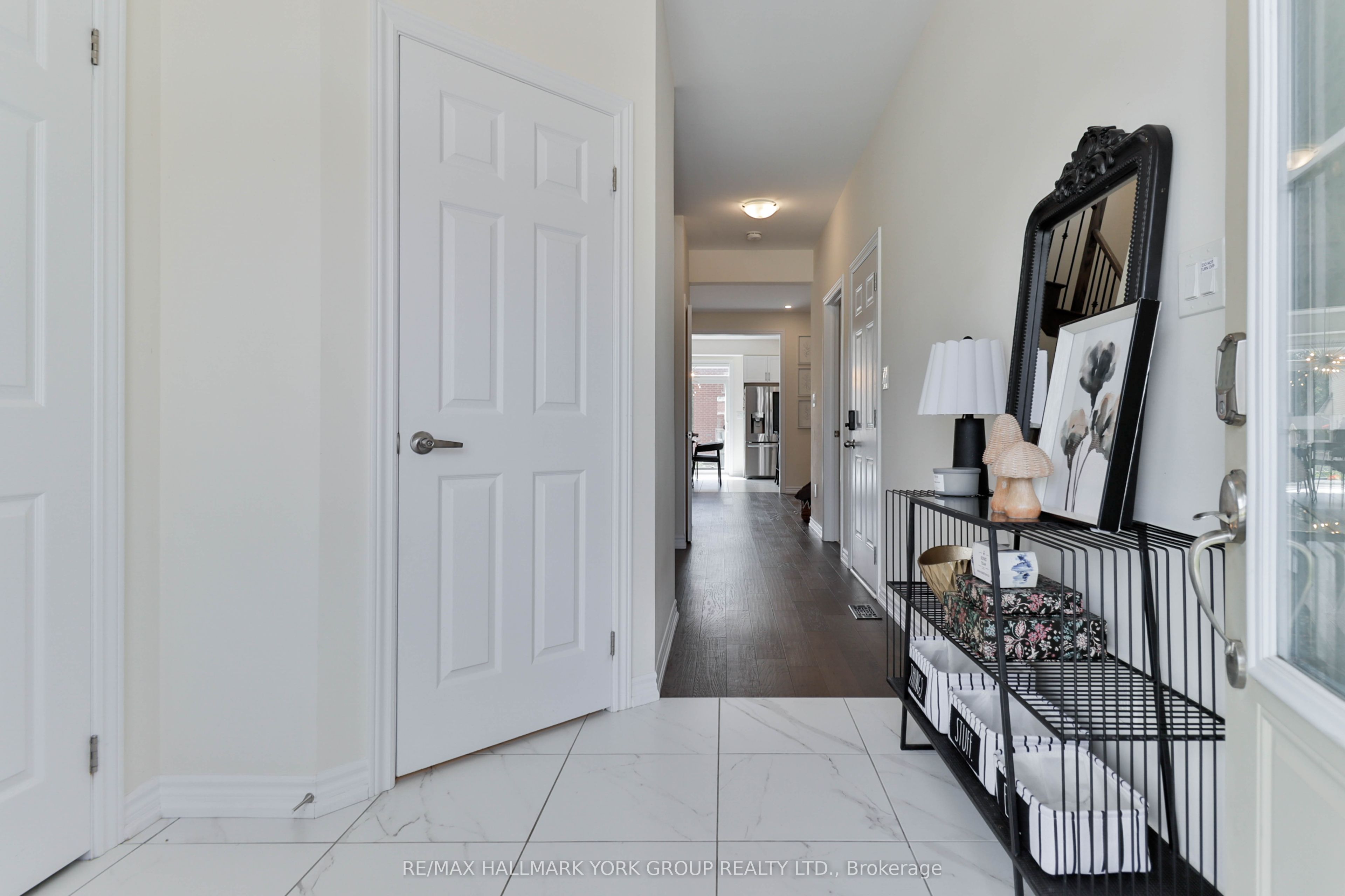 434 Ritas Avenue, Newmarket, ON L3X 2N1 photo 4