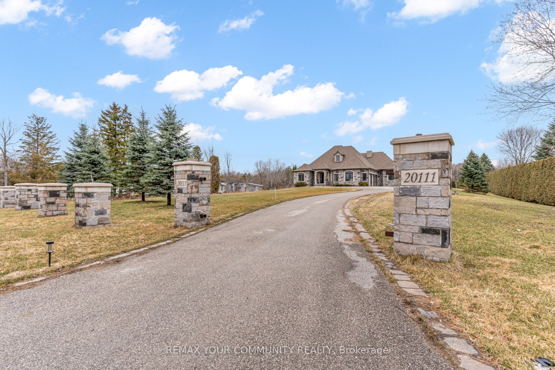 20111 Bathurst Street E, East Gwillimbury, ON L9N 1N3 photo 3