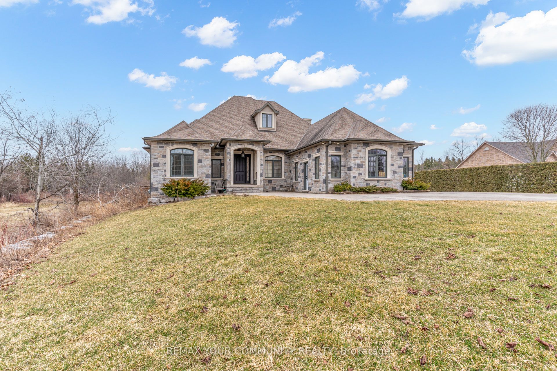 20111 Bathurst Street E, East Gwillimbury, ON L9N 1N3 photo 4