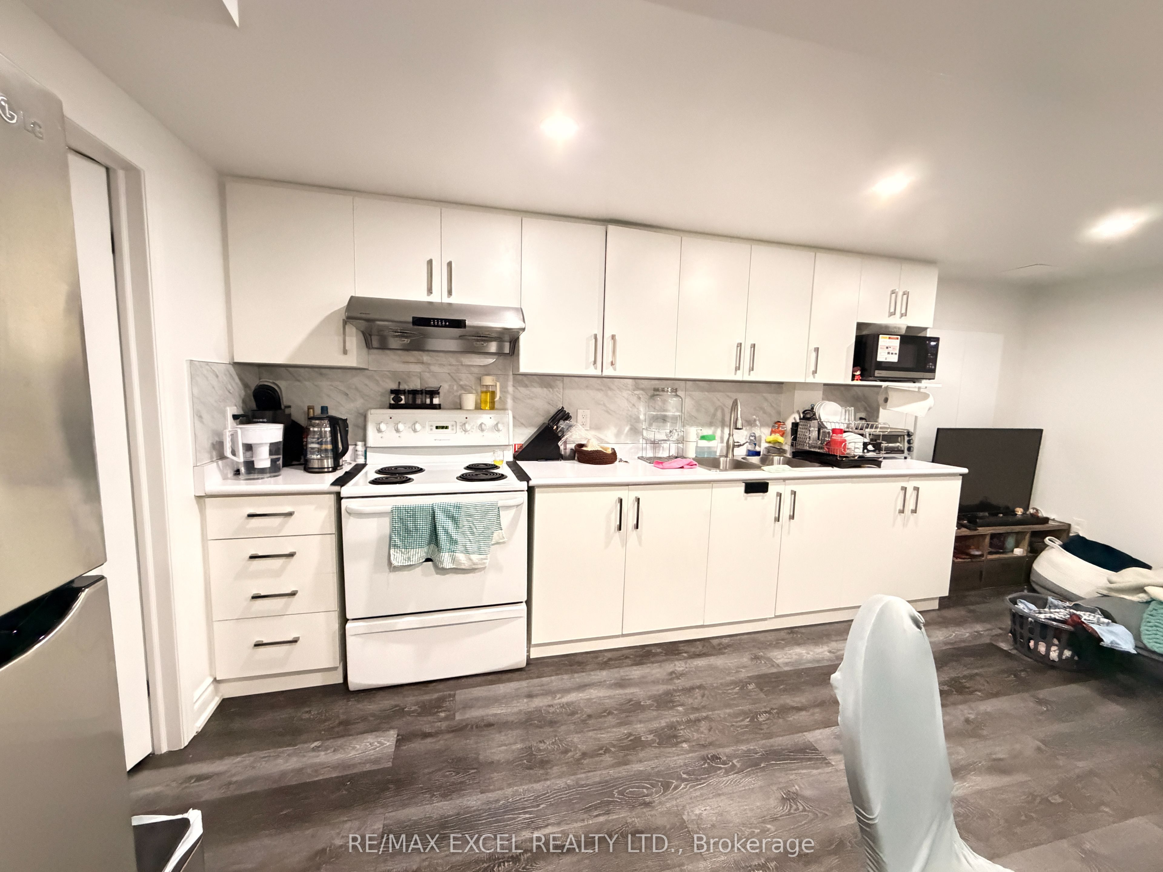 392 Elson Street BSMT, Markham, ON L3S 4R9 photo 2