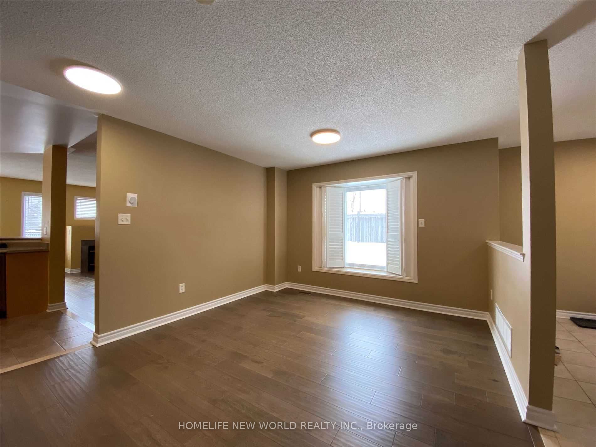 39 Brightsview Drive, Richmond Hill, ON L4E 3Z1 photo 4