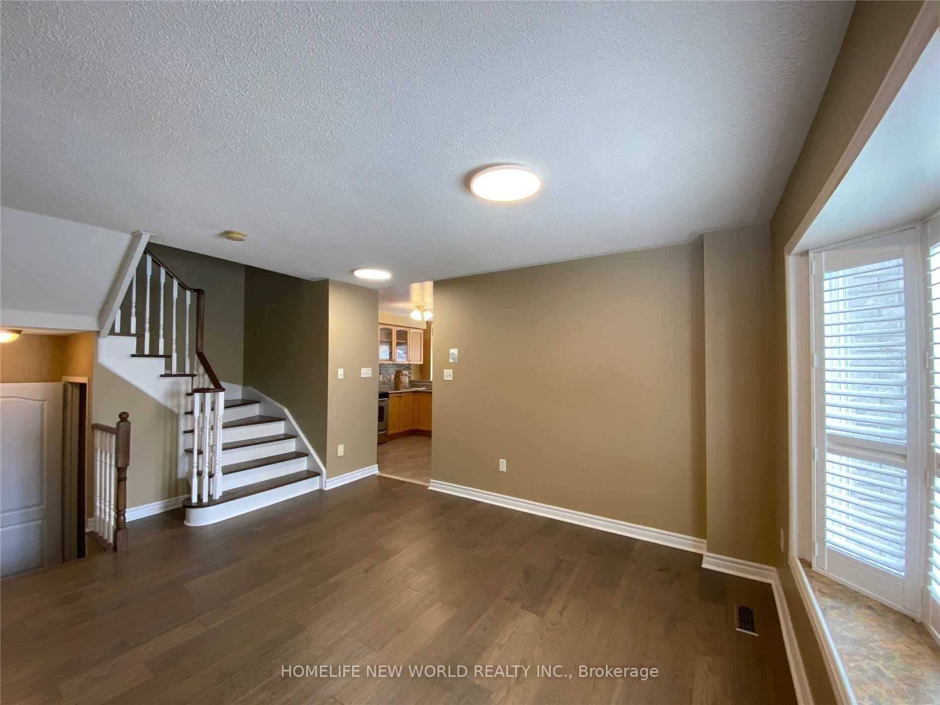 39 Brightsview Drive, Richmond Hill, ON L4E 3Z1 photo 5