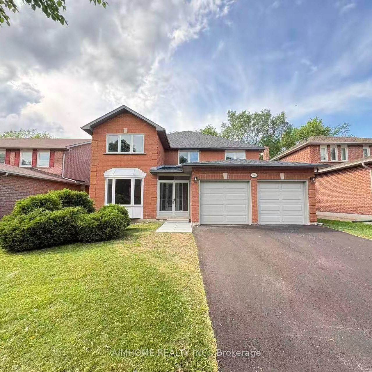 108 Berwick Crescent, Richmond Hill, ON L4C 0B7 photo 3
