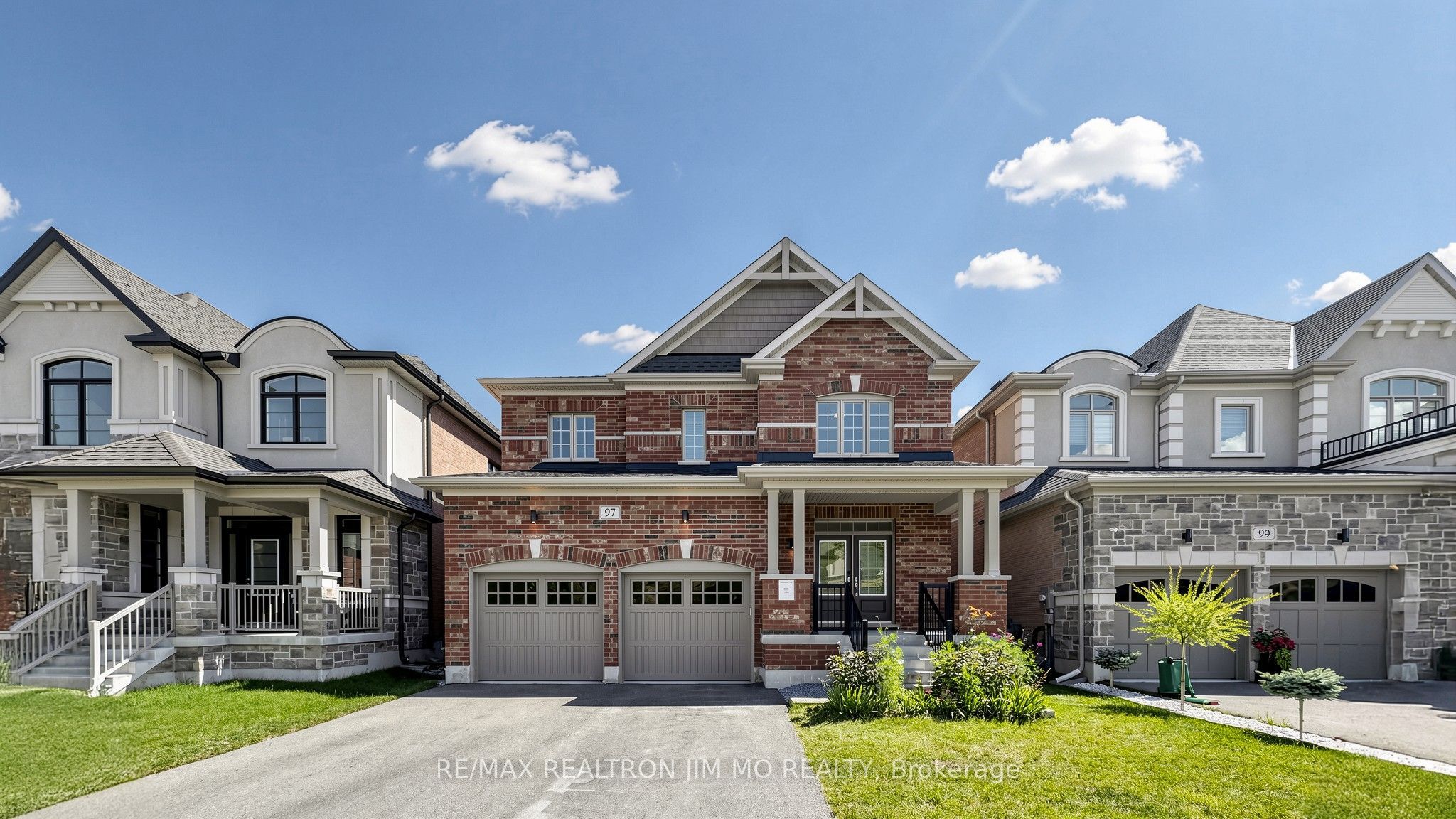 97 Connell Drive, Georgina, ON L4P 0K3 photo 2