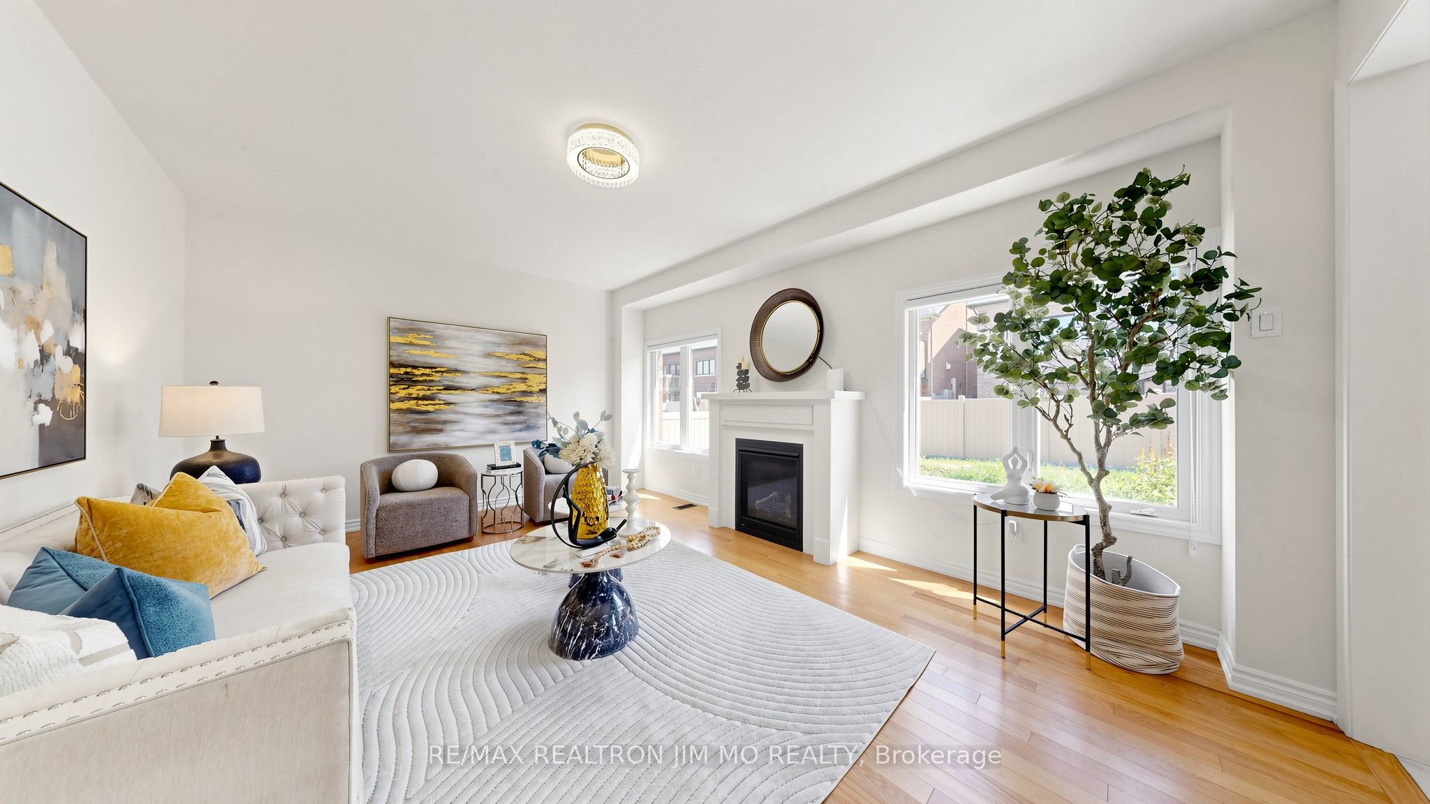 97 Connell Drive, Georgina, ON L4P 0K3 photo 3