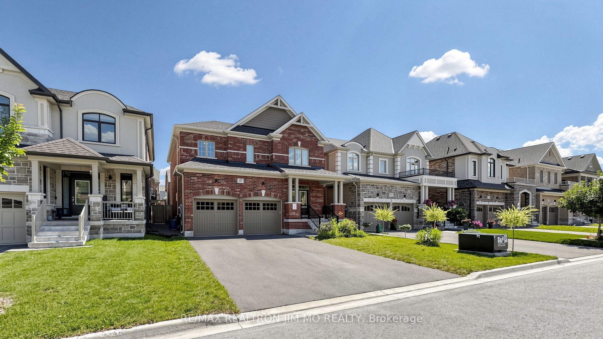 97 Connell Drive, Georgina, ON L4P 0K3 photo 4