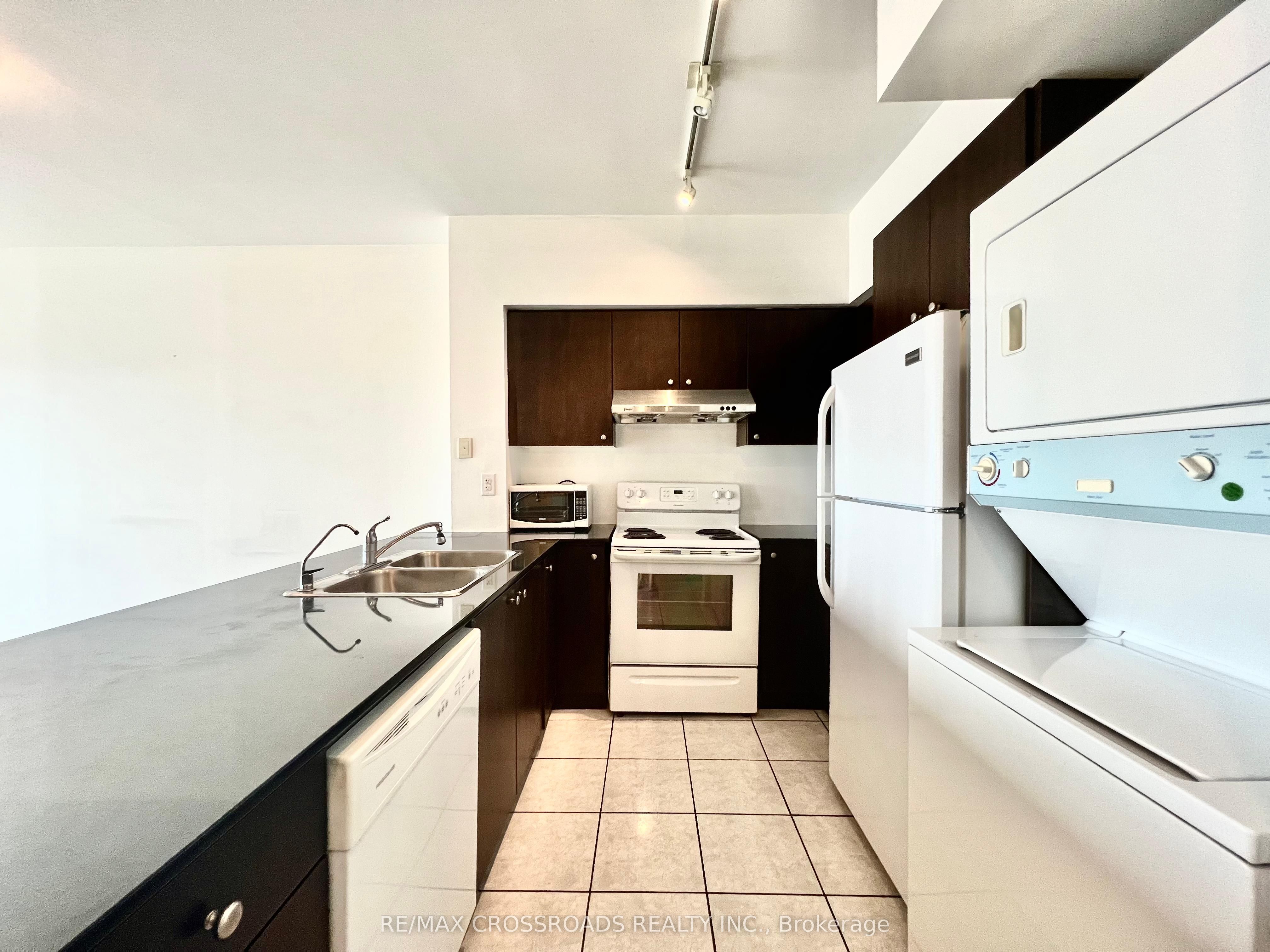 4600 Steeles Avenue E 803, Markham, ON L3R 5J1 photo 3