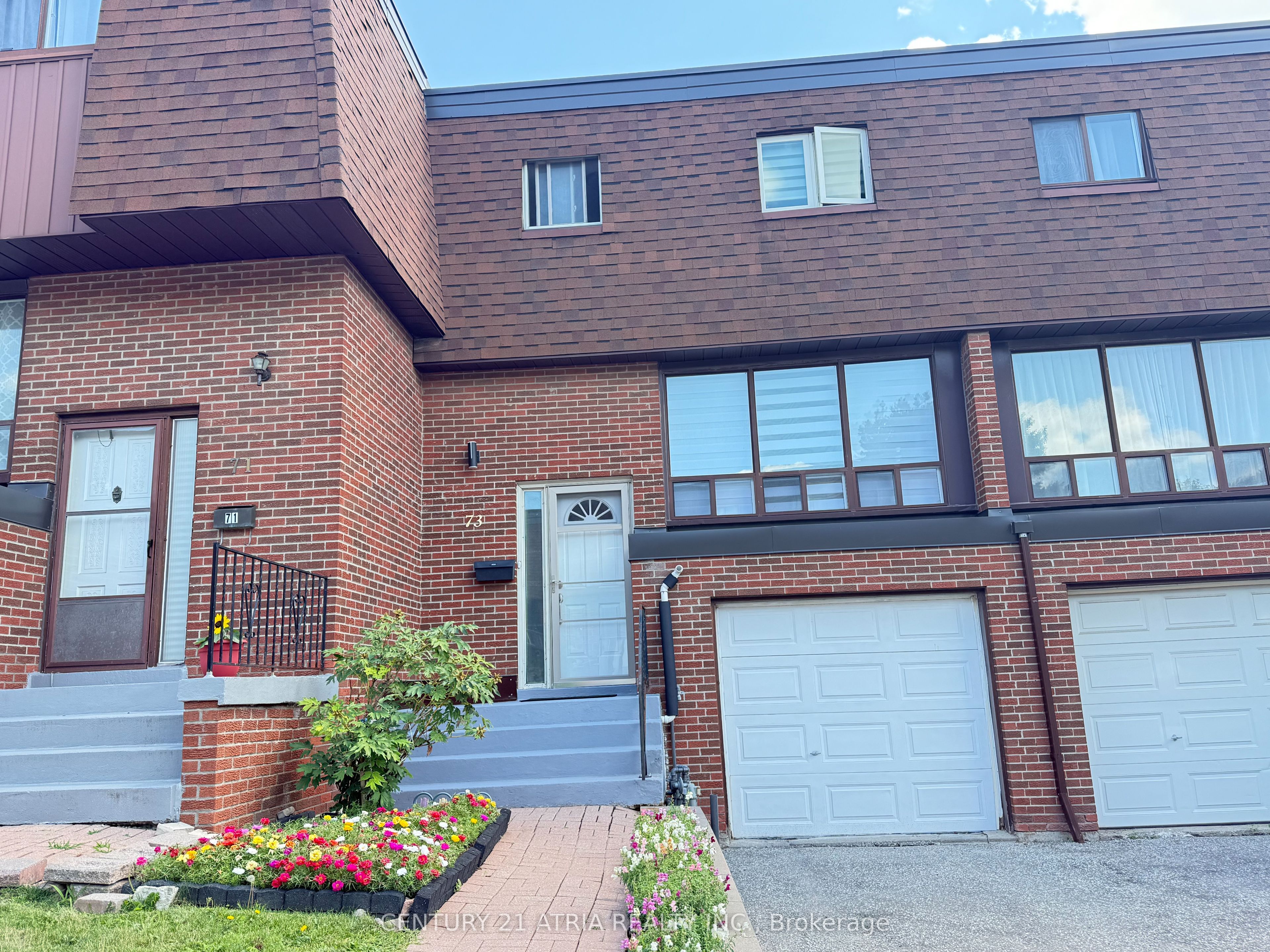 73 Stately Way, Markham, ON L3T 3Z9 photo 2