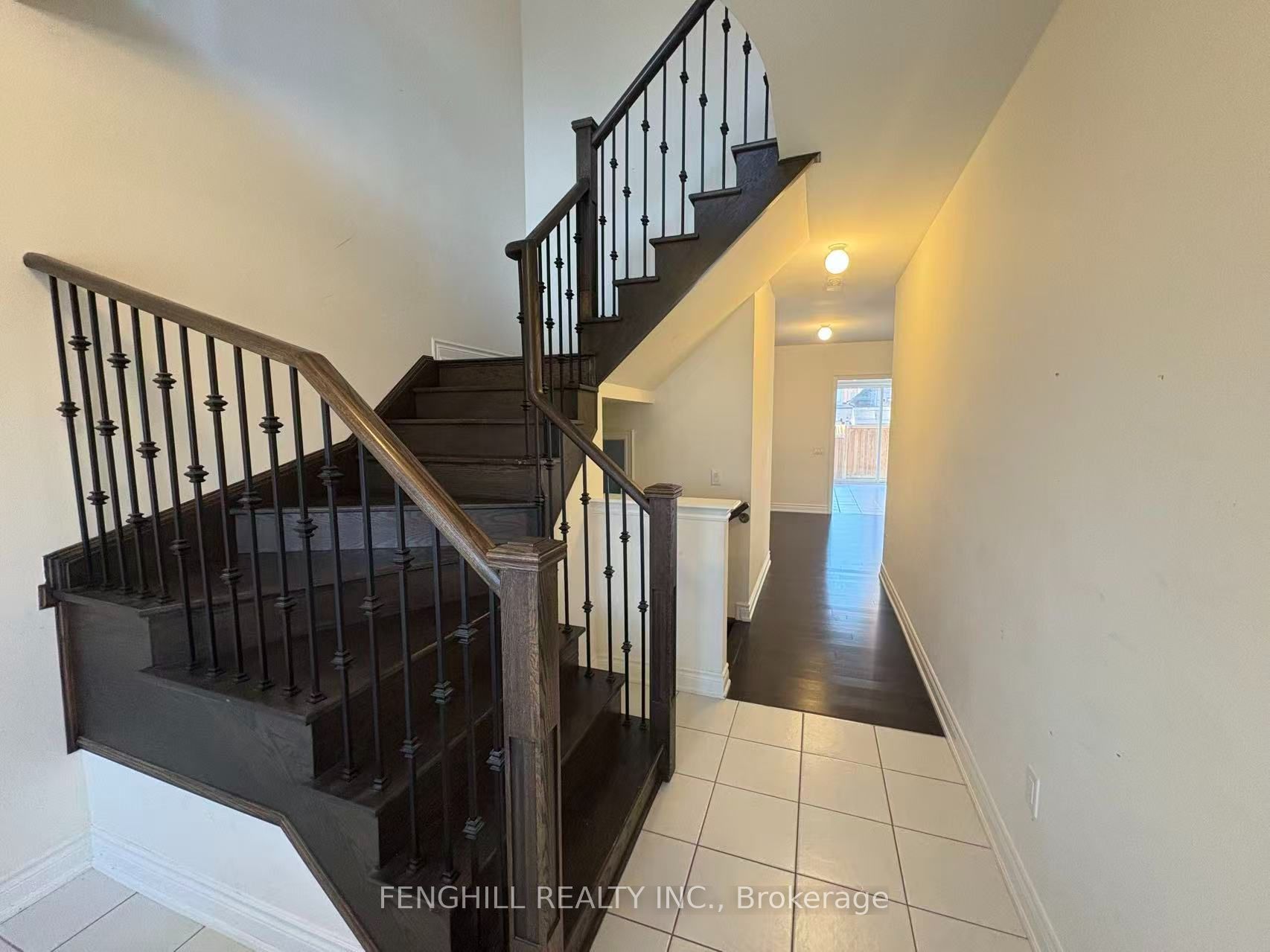 34 William Luck Avenue, East Gwillimbury, ON L9N 0S1 photo 5