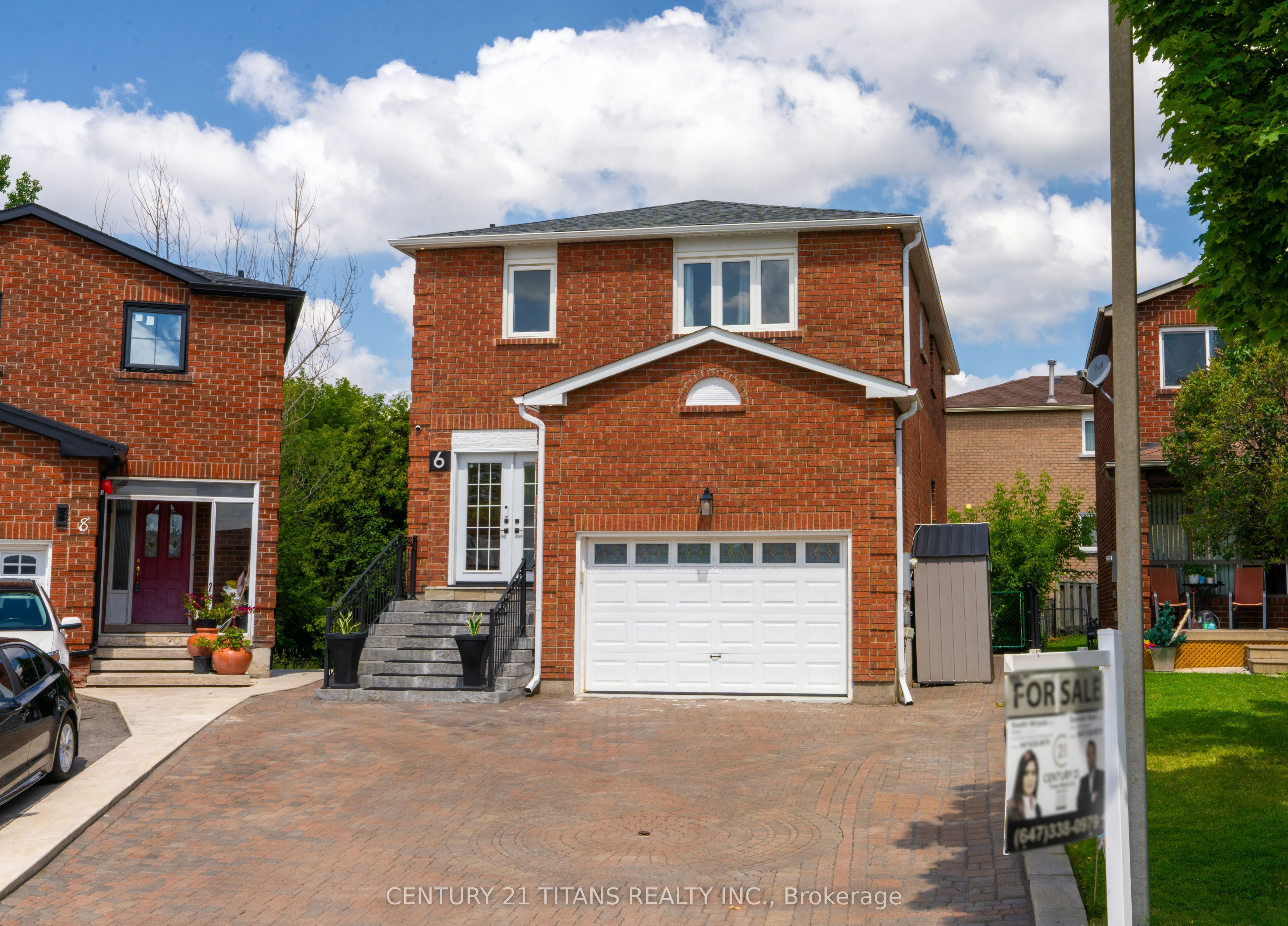 6 Blossom Court, Vaughan, ON L4L 6S9 photo 2