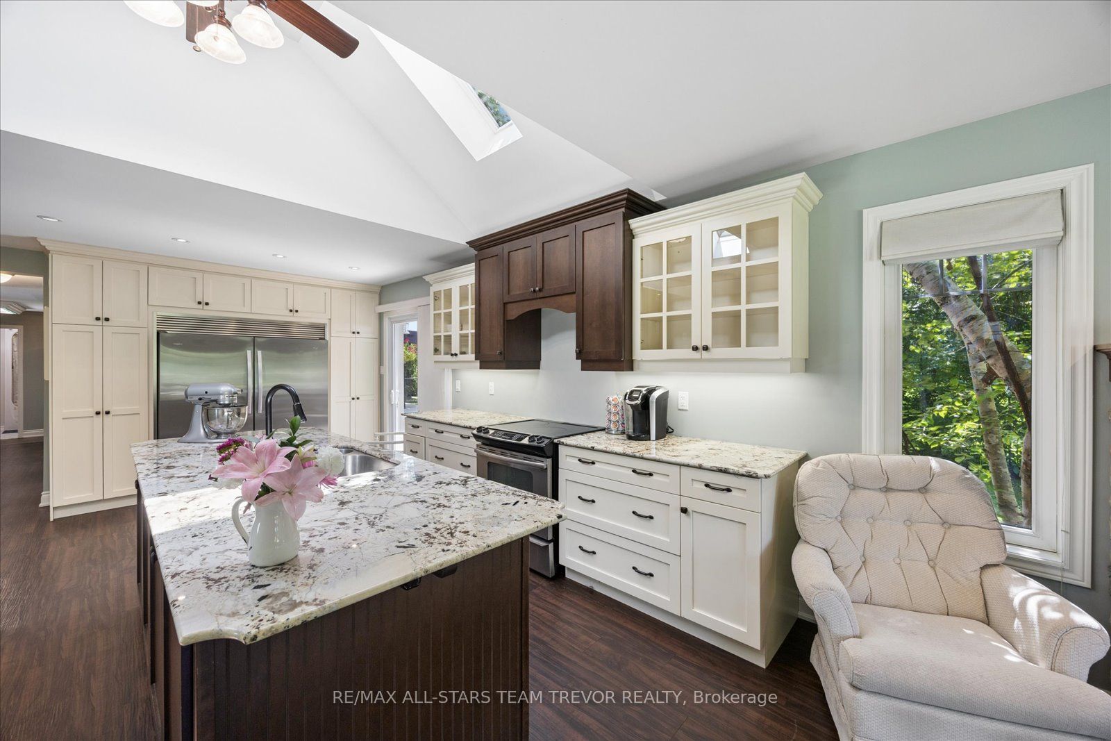 33 Kelenna Drive, Georgina, ON L0E 1L0 photo 5