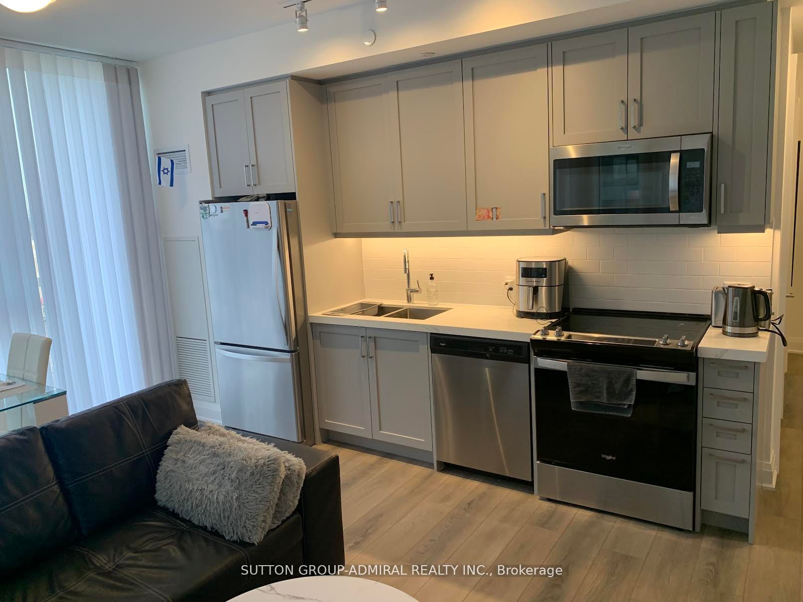 20 Gatineau Drive 702, Vaughan, ON L4J 0L3 photo 2