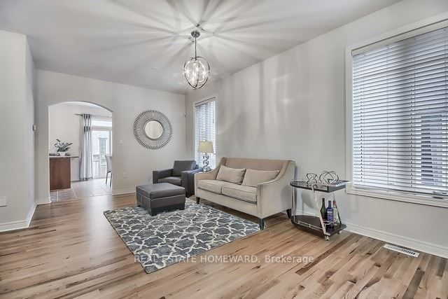 8 Westolivia Trail, Vaughan, ON L4J 0C1 photo 2