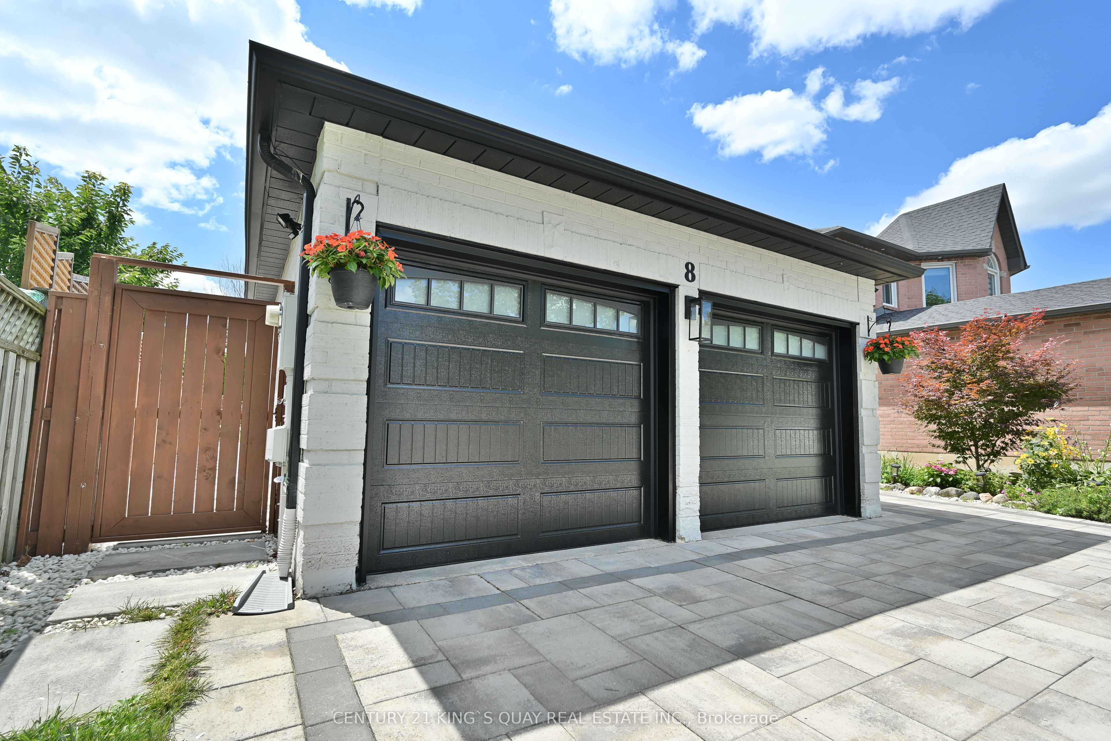 8 Major Elliot Court, Markham, ON L3R 9C3 photo 3