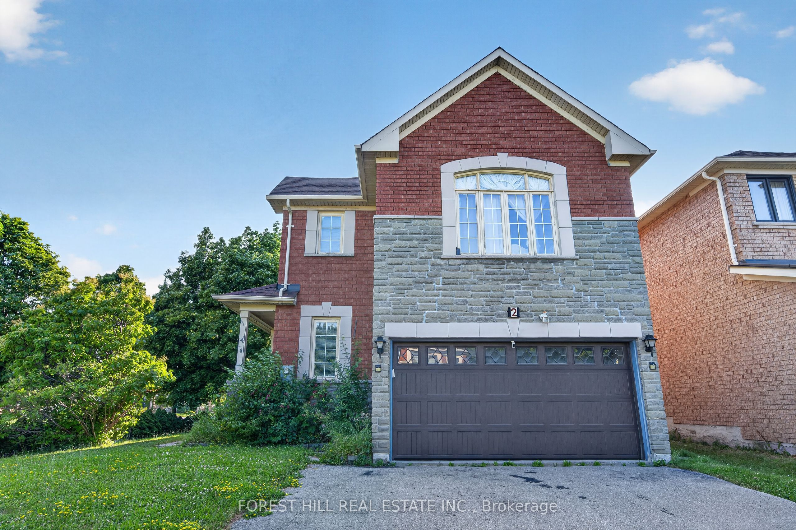 2 Ludford Drive, Richmond Hill, ON L4B 4H6