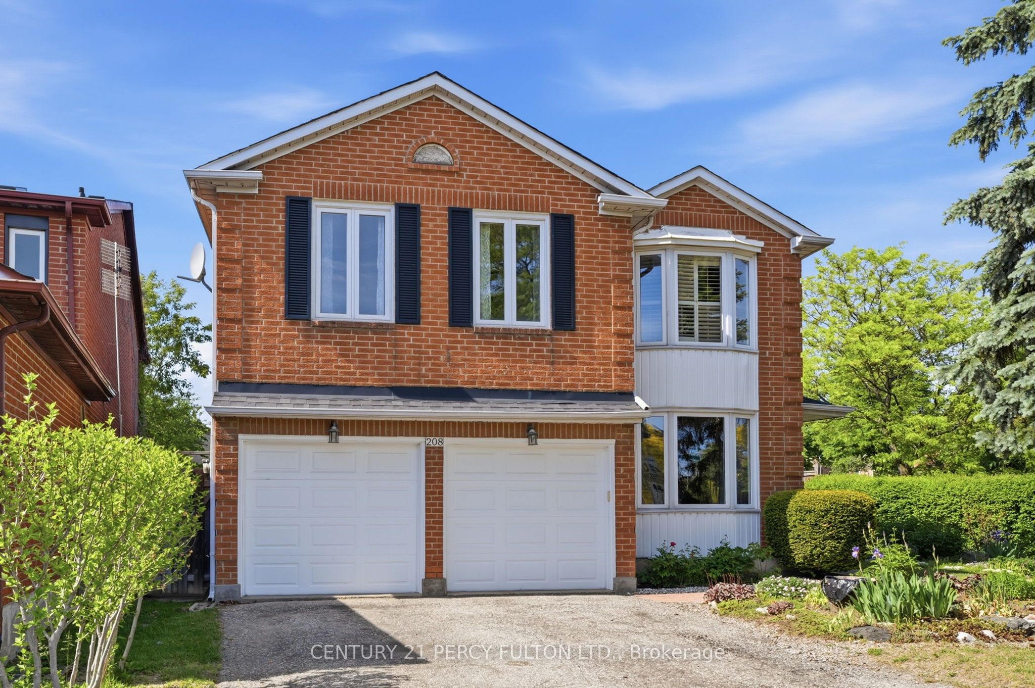 208 Conley Street, Vaughan, ON L4J 2X8