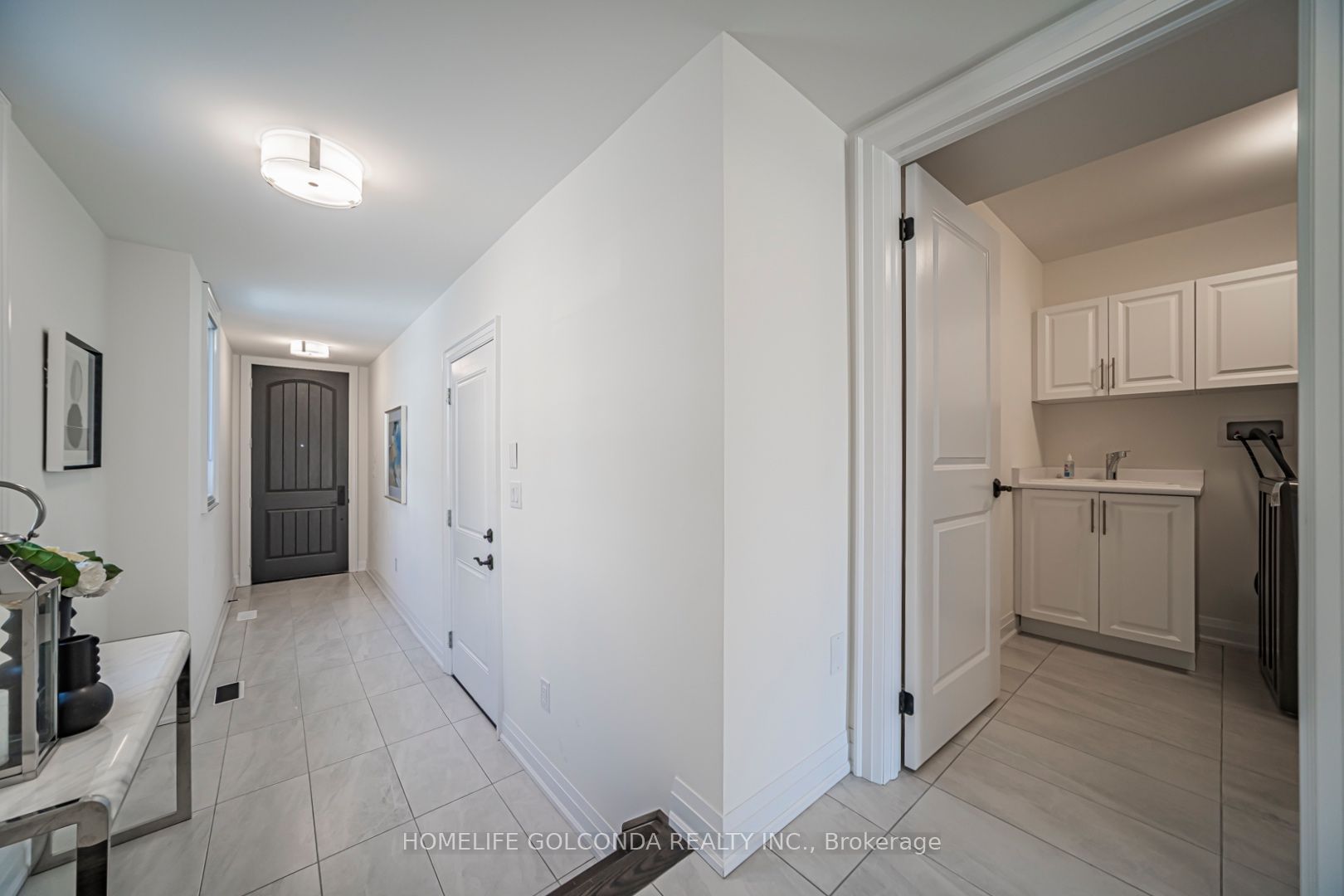 2 Silvermills Lane, Markham, ON L6C 3L5 photo 2