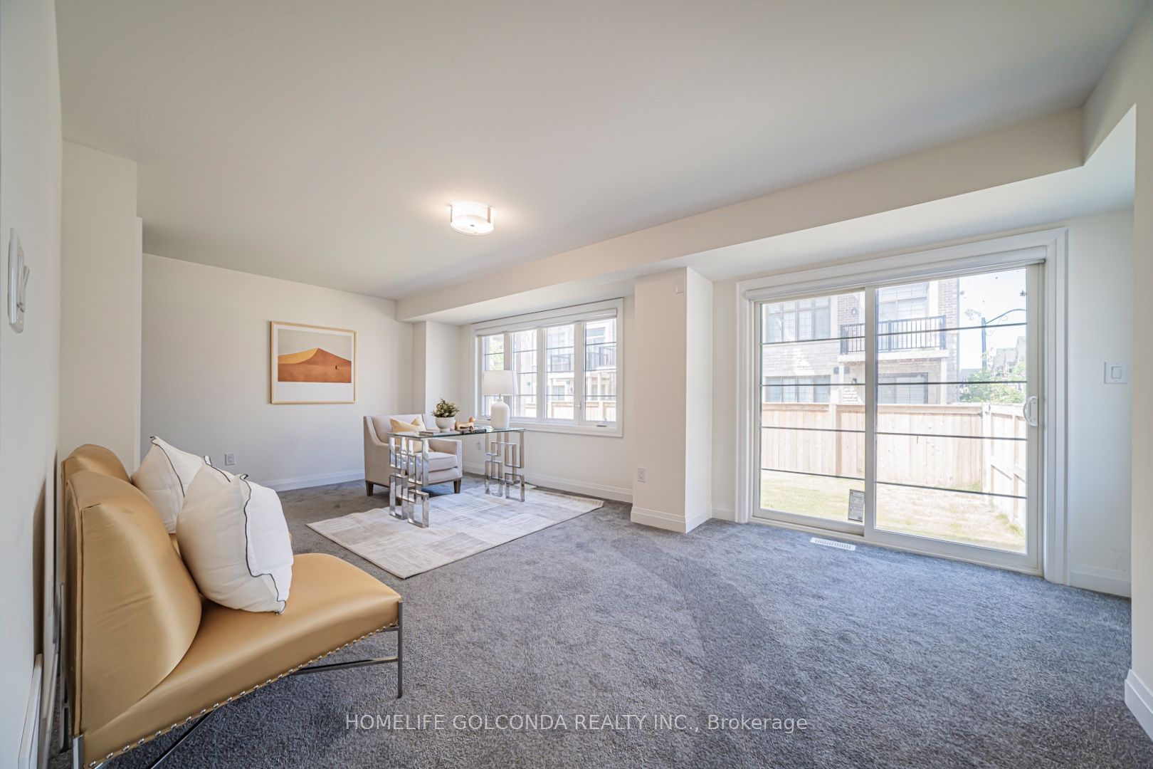 2 Silvermills Lane, Markham, ON L6C 3L5 photo 4