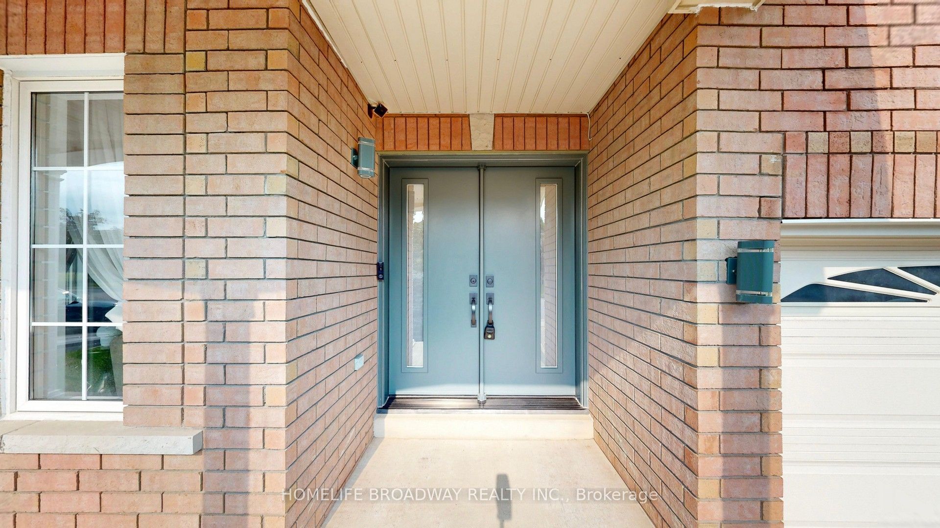 11 Melbourne Drive, Richmond Hill, ON L4S 2V3 photo 3