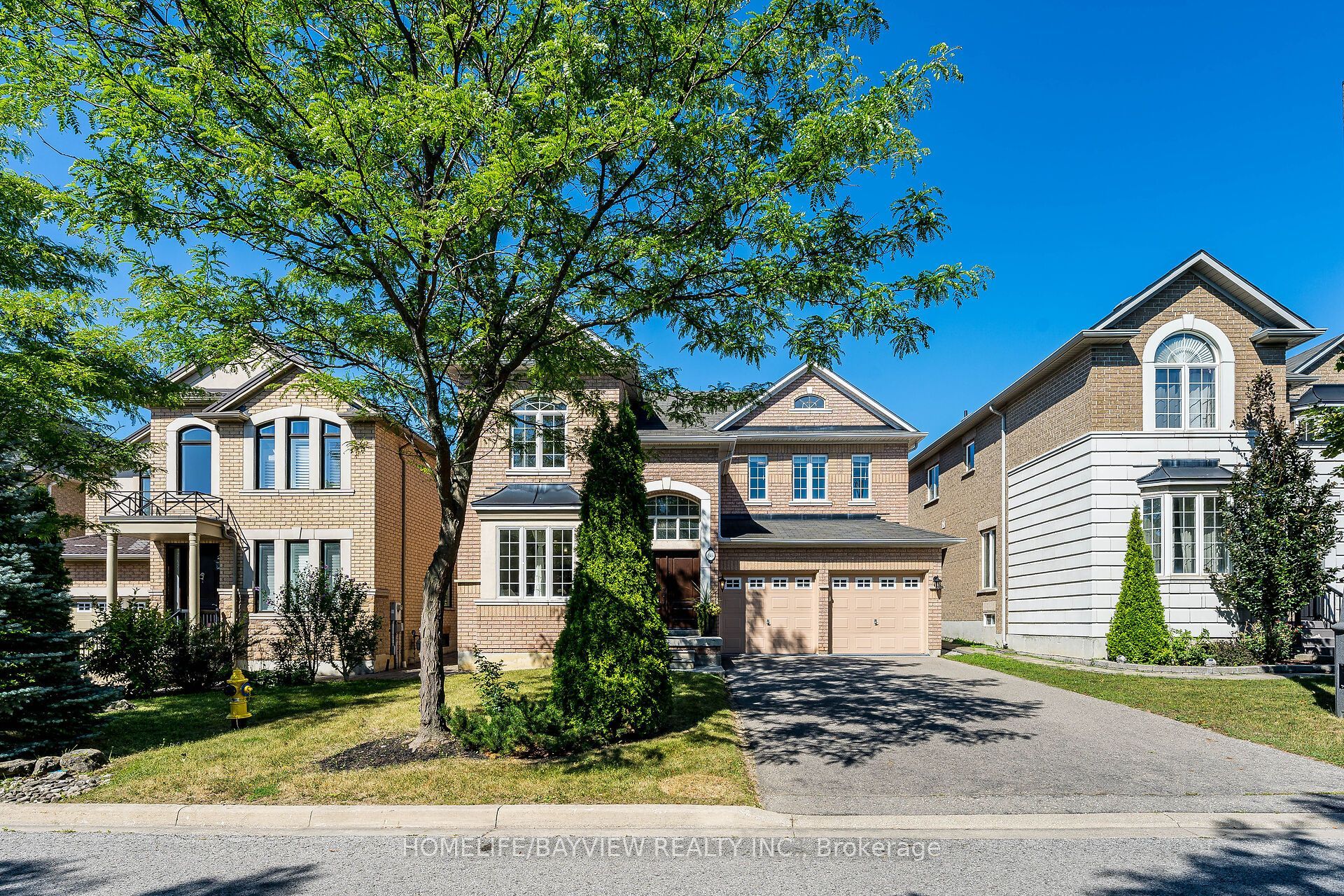 68 Ampezzo Avenue, Vaughan, ON L4H 3K1 photo 2