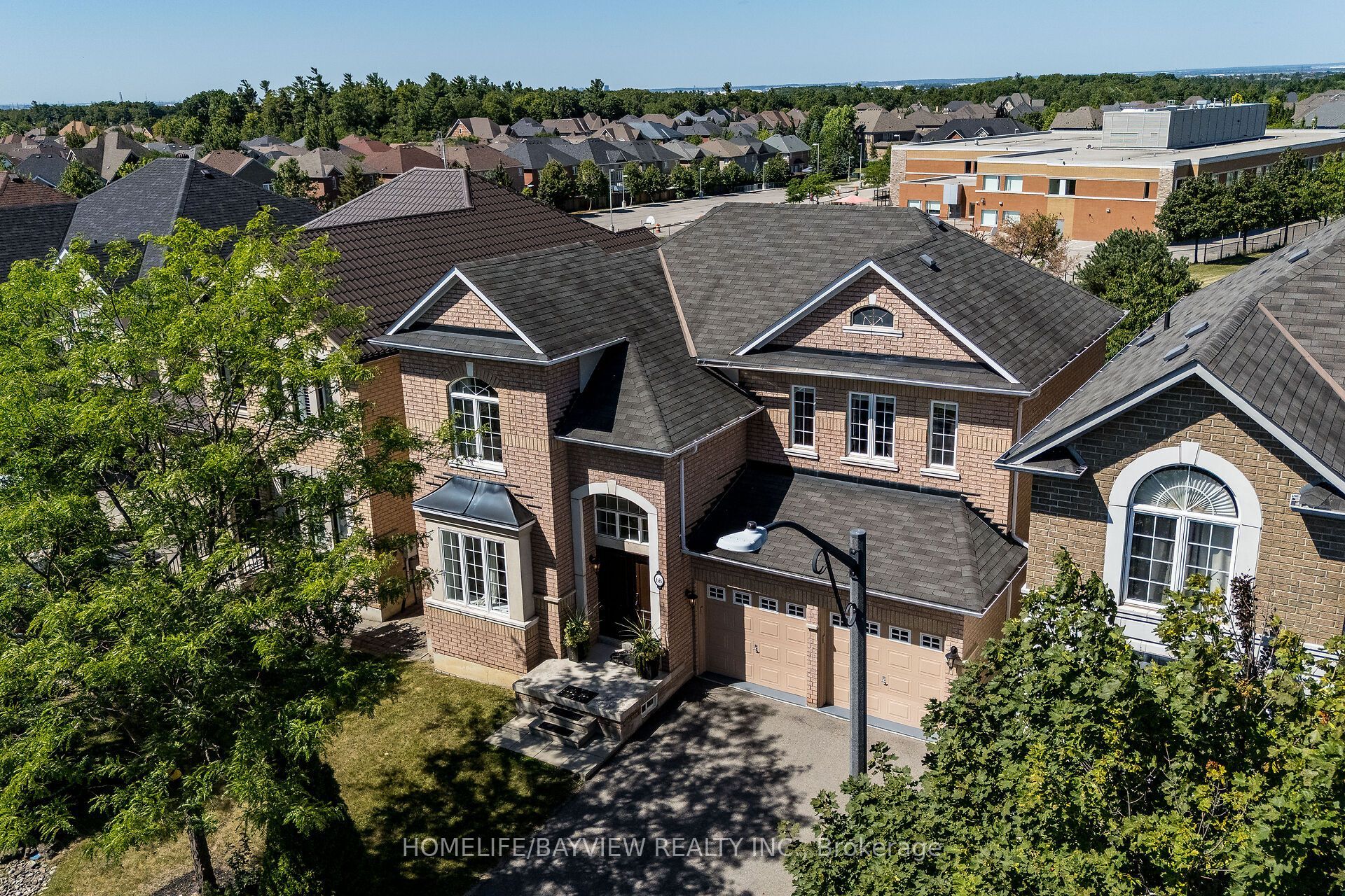 68 Ampezzo Avenue, Vaughan, ON L4H 3K1 photo 3