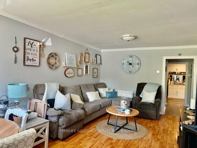240 Pine Beach Drive, Georgina, ON L4P 2B5 photo 5