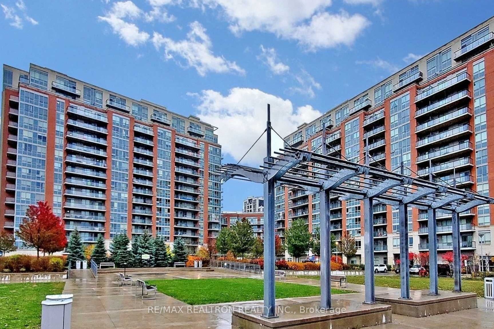 50 Clegg Road 912, Markham, ON L6G 0C6