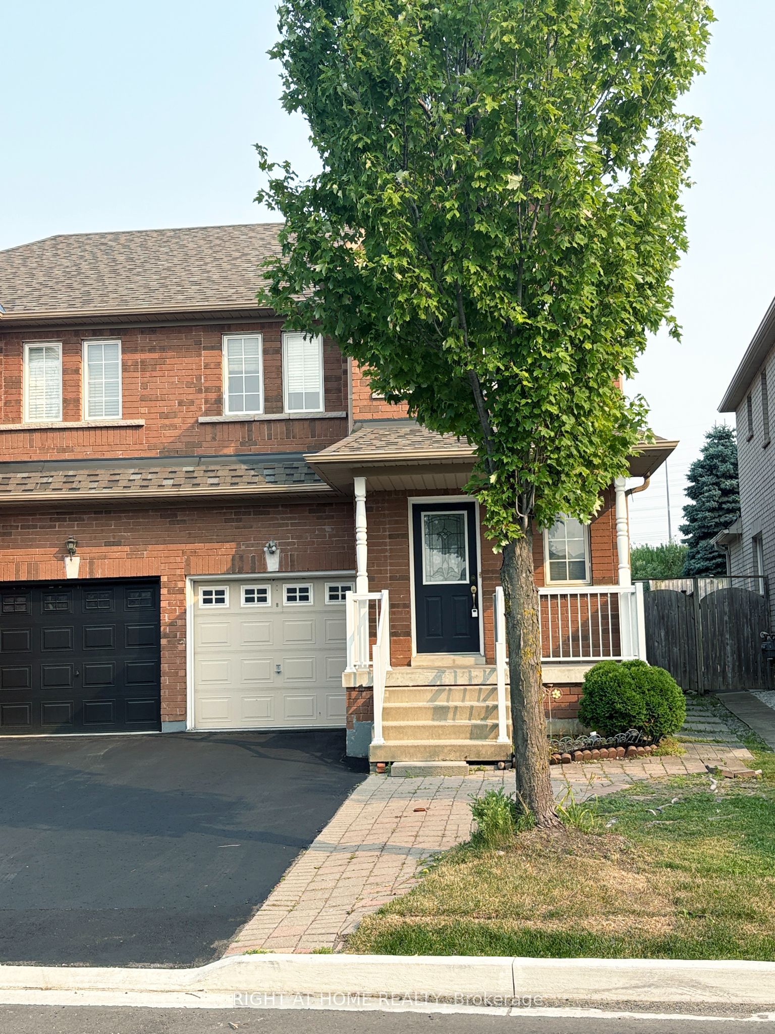 737 Caboto Trail, Markham, ON L3R 5W4 photo 3