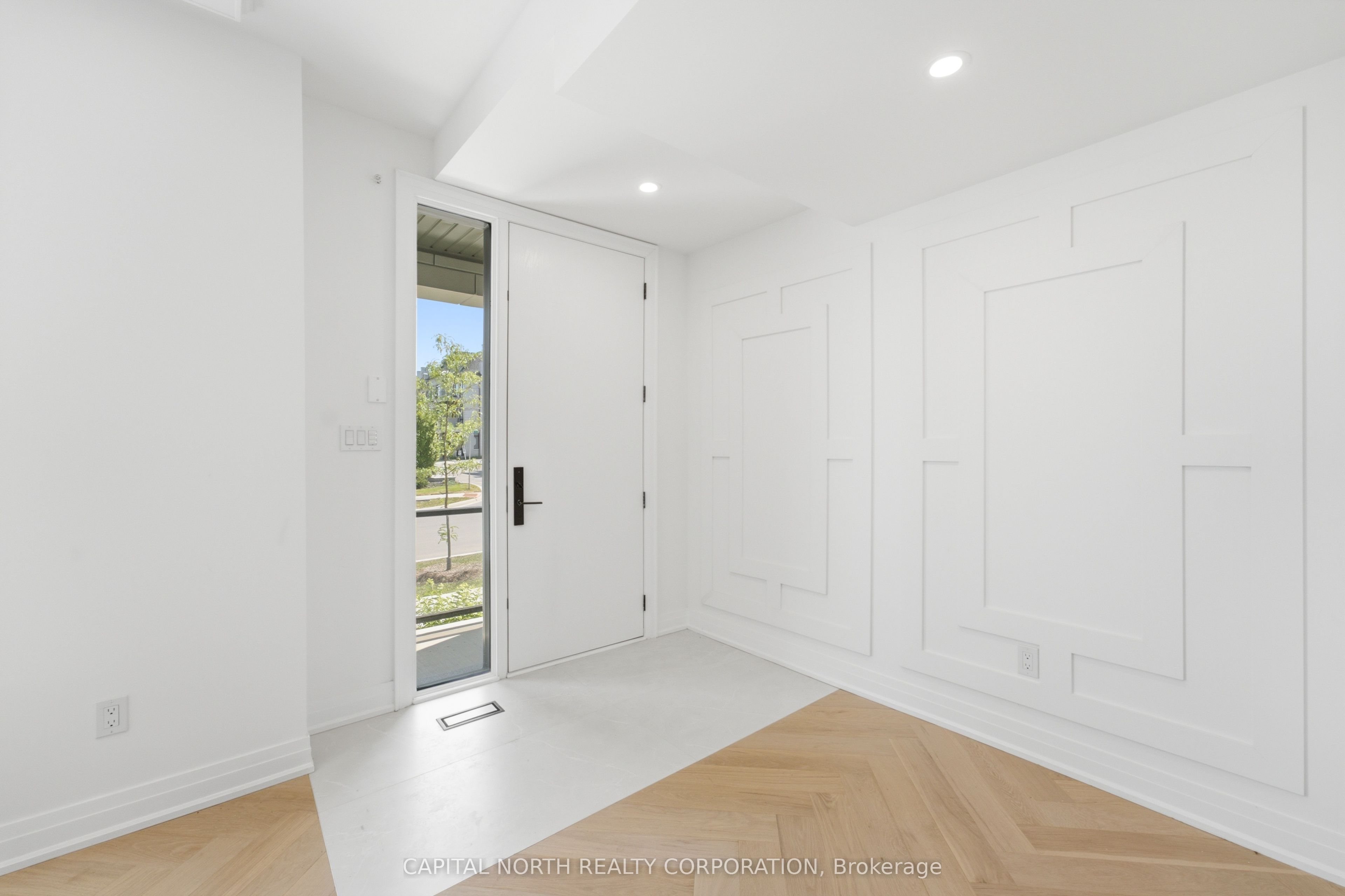 10A McCachen Street, Richmond Hill, ON L4E 1L4 photo 4