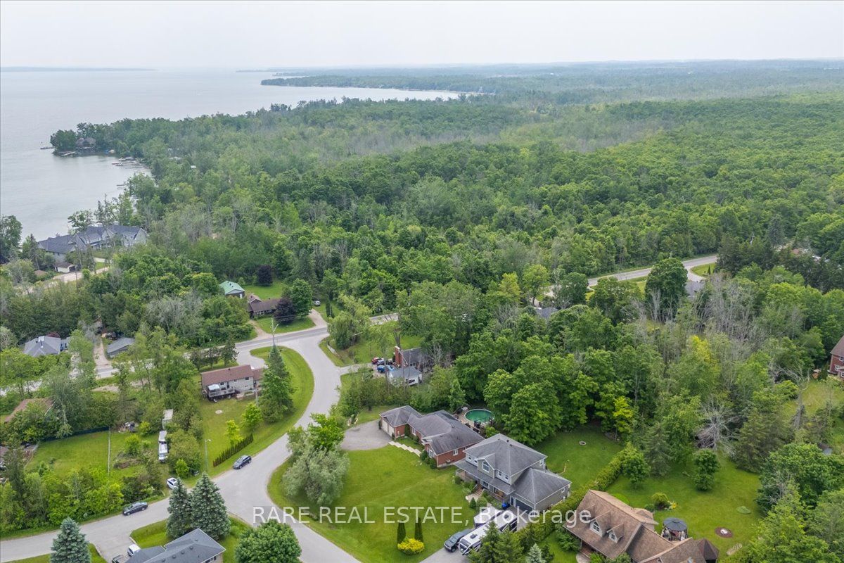 3618 Linda Street, Innisfil, ON L9S 2L2 photo 2