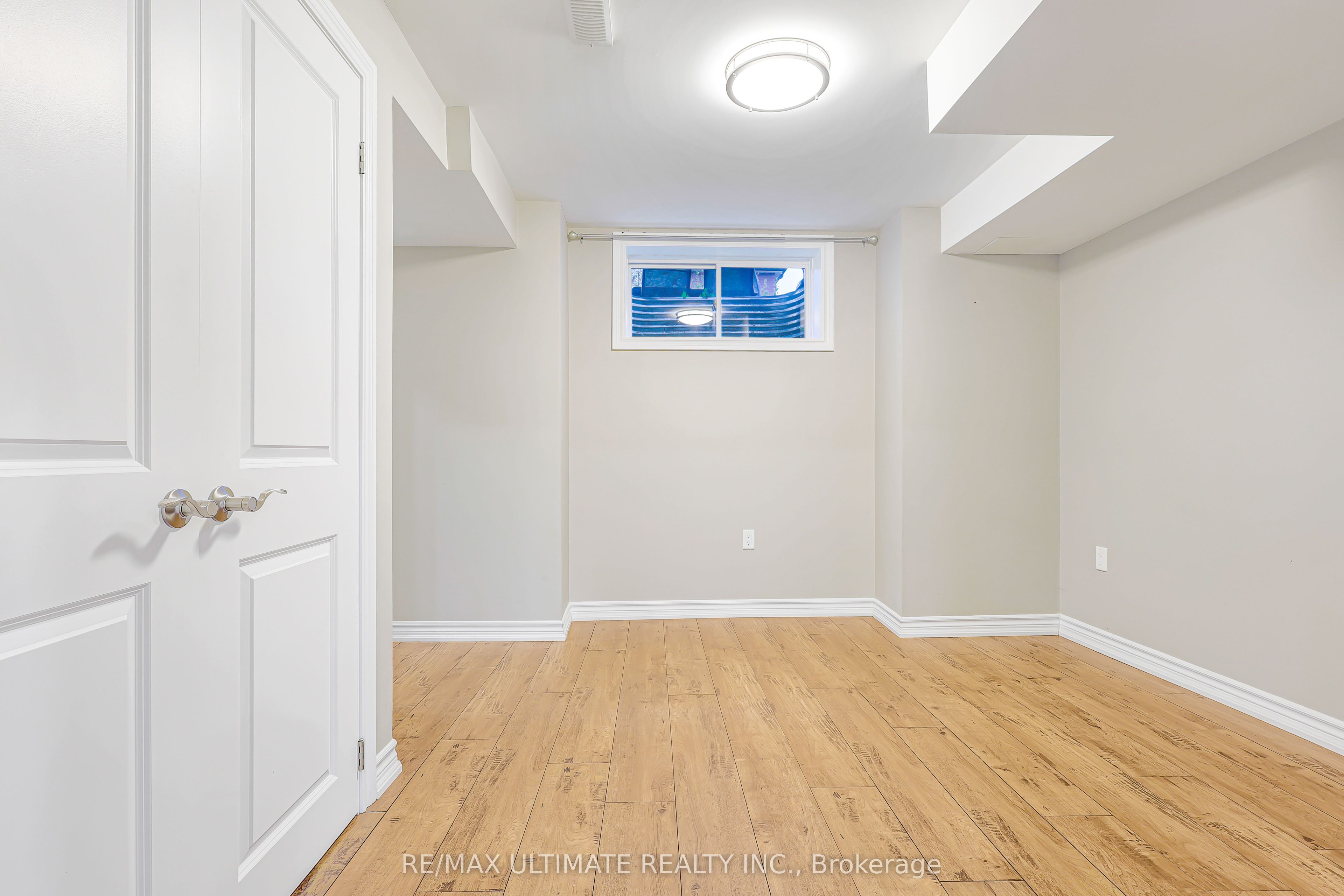 42 Walker Boulevard, New Tecumseth, ON L9R 0N2 photo 5