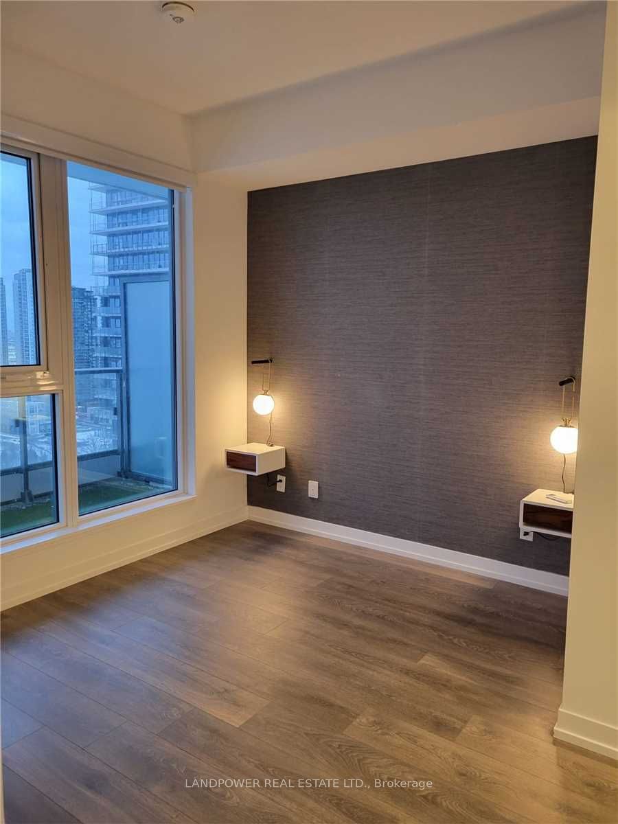 950 Portage Parkway 2905, Vaughan, ON L4K 0J7 photo 5