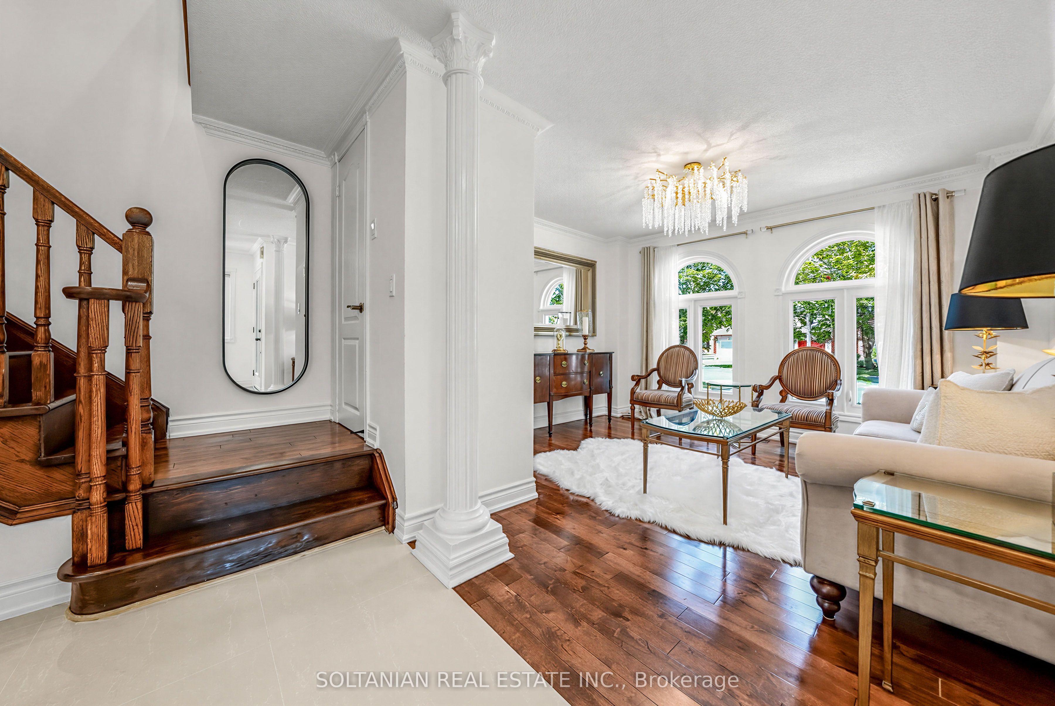 45 Mistleflower Court, Richmond Hill, ON L4E 3T9 photo 4