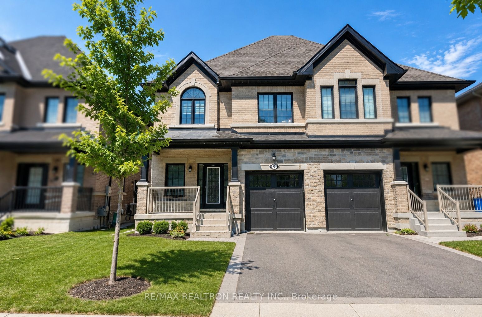 9 Alan Williams Trail, Uxbridge, ON L9P 0R5
