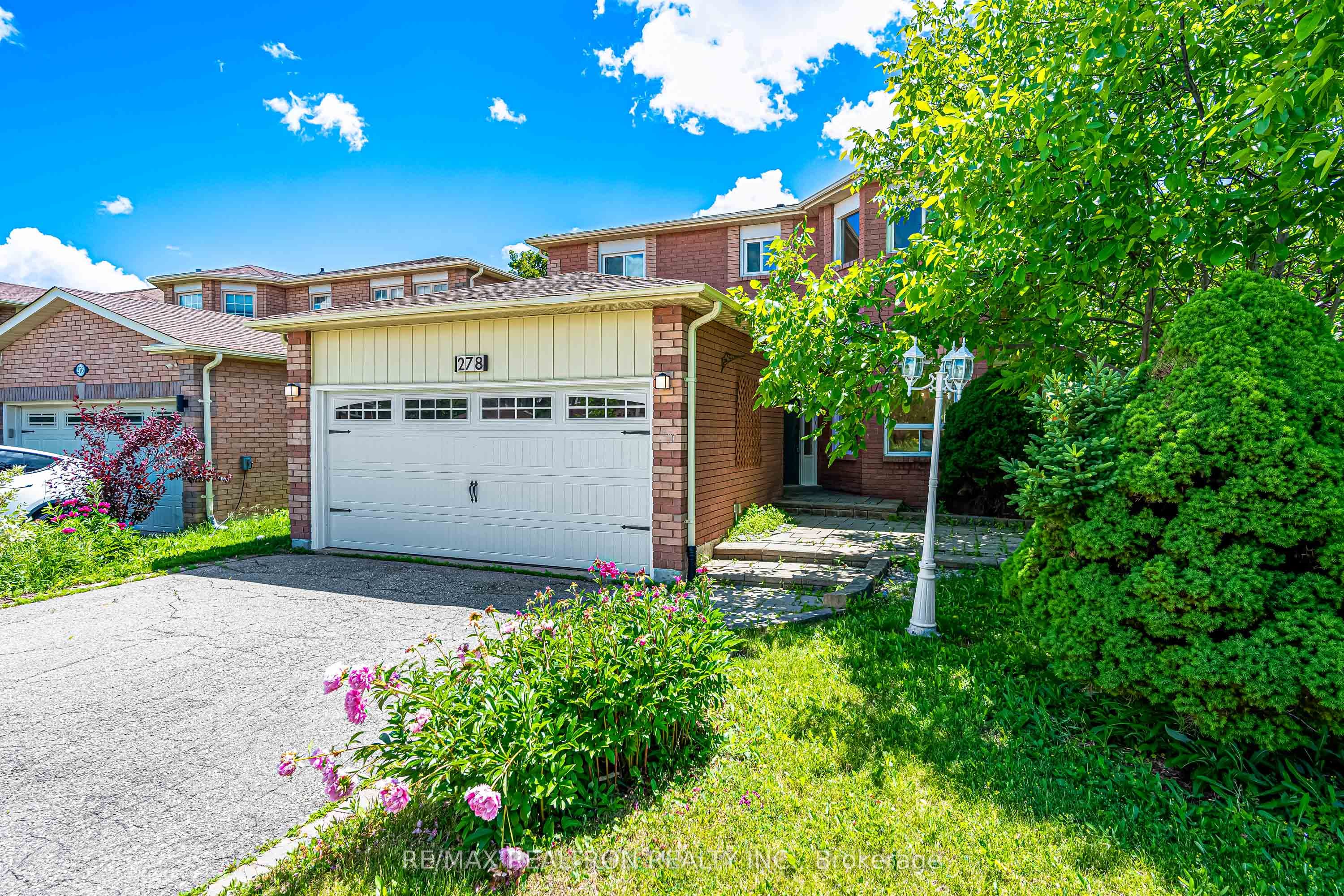 278 Bernard Avenue, Richmond Hill, ON L4S 1C9 photo 2