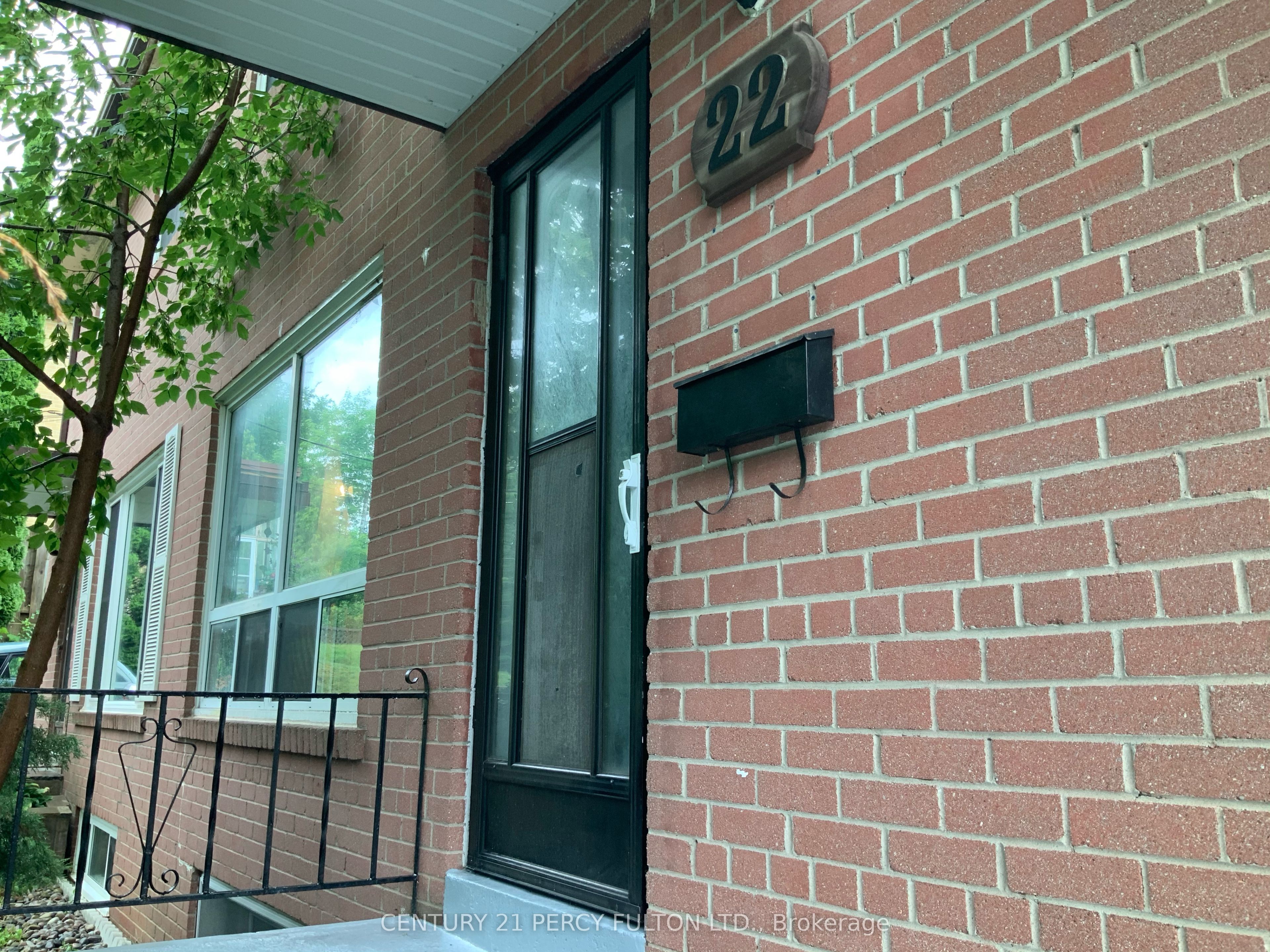 22 Mill Street Main, Markham, ON L3P 1K9 photo 3