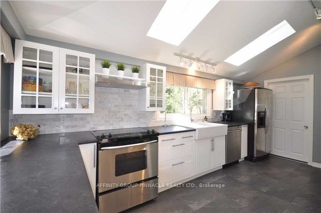 26980 Cedarhurst Beach Road, Brock, ON L0K 1A0 photo 3
