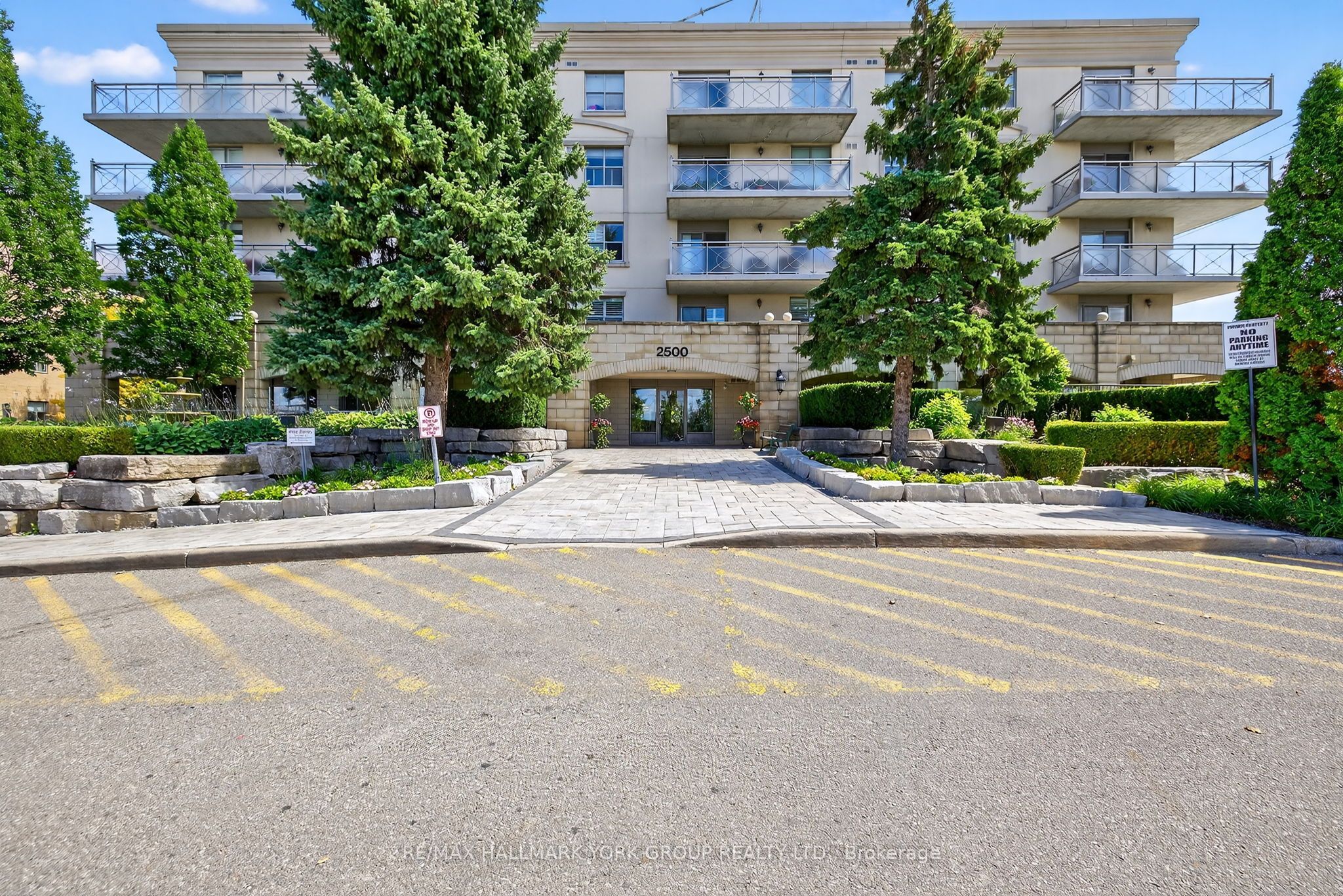 2500 Rutherford Road 509, Vaughan, ON L4K 5N7 photo 5