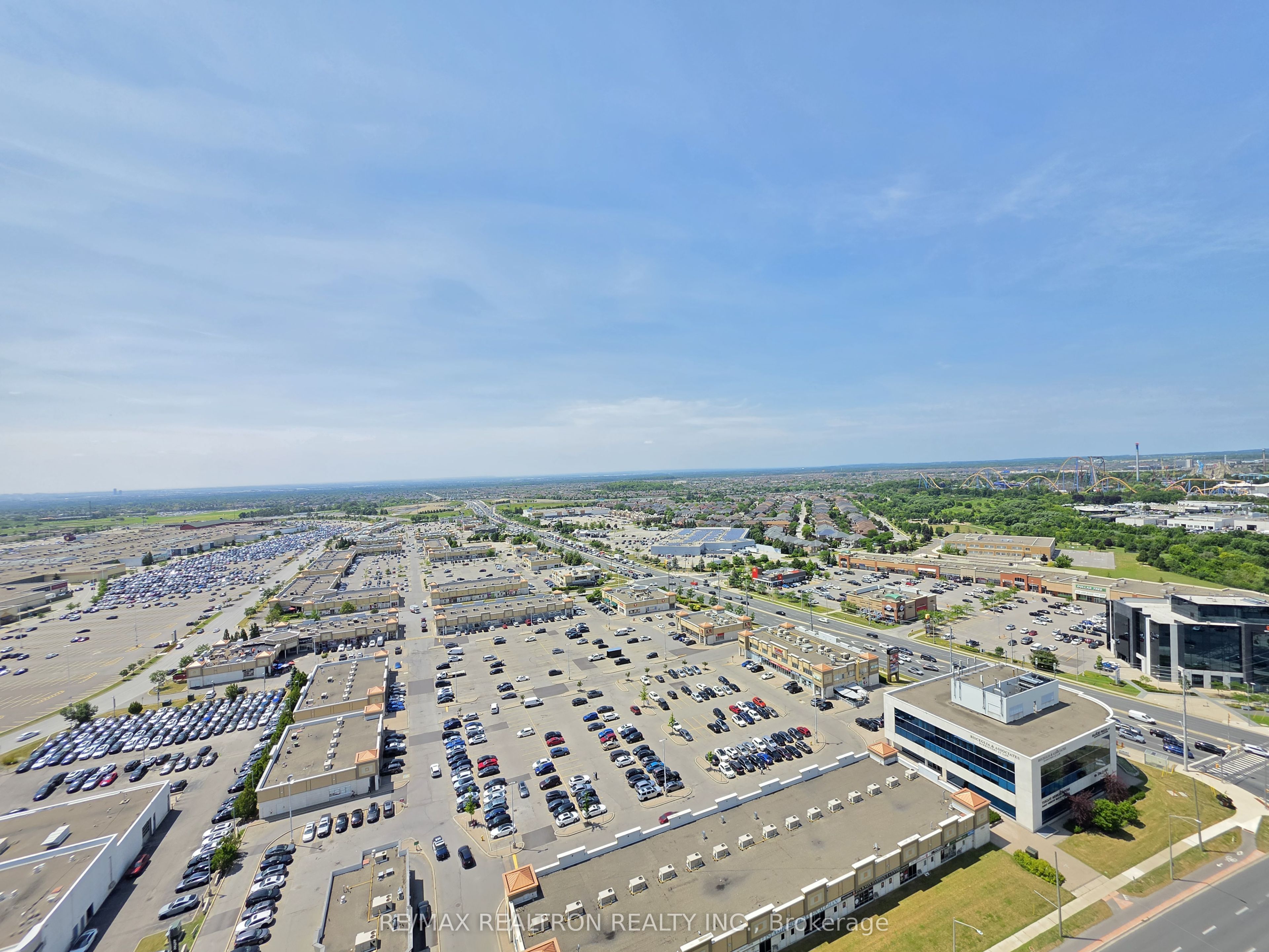 10 Abeja Street 2321, Vaughan, ON L4K 0R4 photo 5
