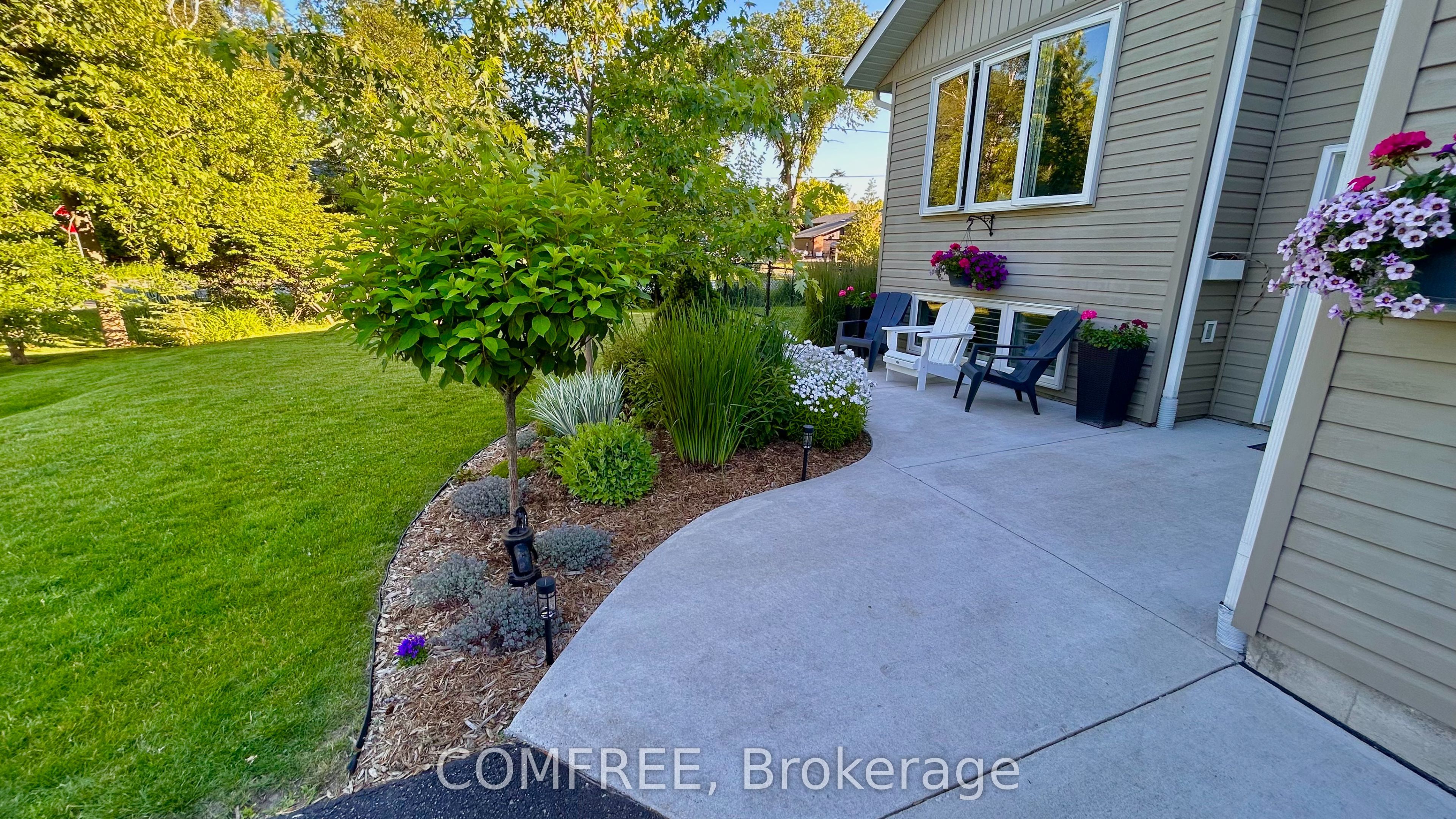 1680 Timmins Avenue, Innisfil, ON L9S 1S8 photo 4