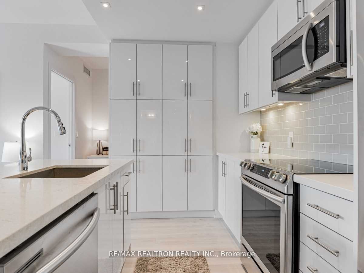 375 Sea Ray Avenue 322, Innisfil, ON L9S 0N9 photo 5