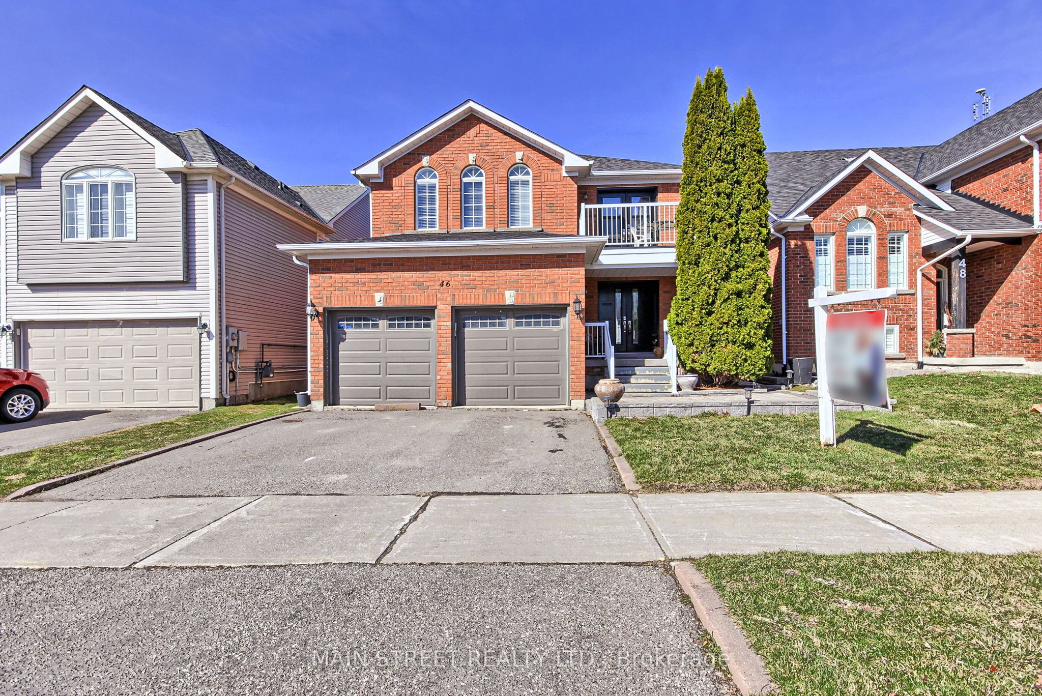 46 Silverstone Crescent, Georgina, ON L4P 4A4 photo 2