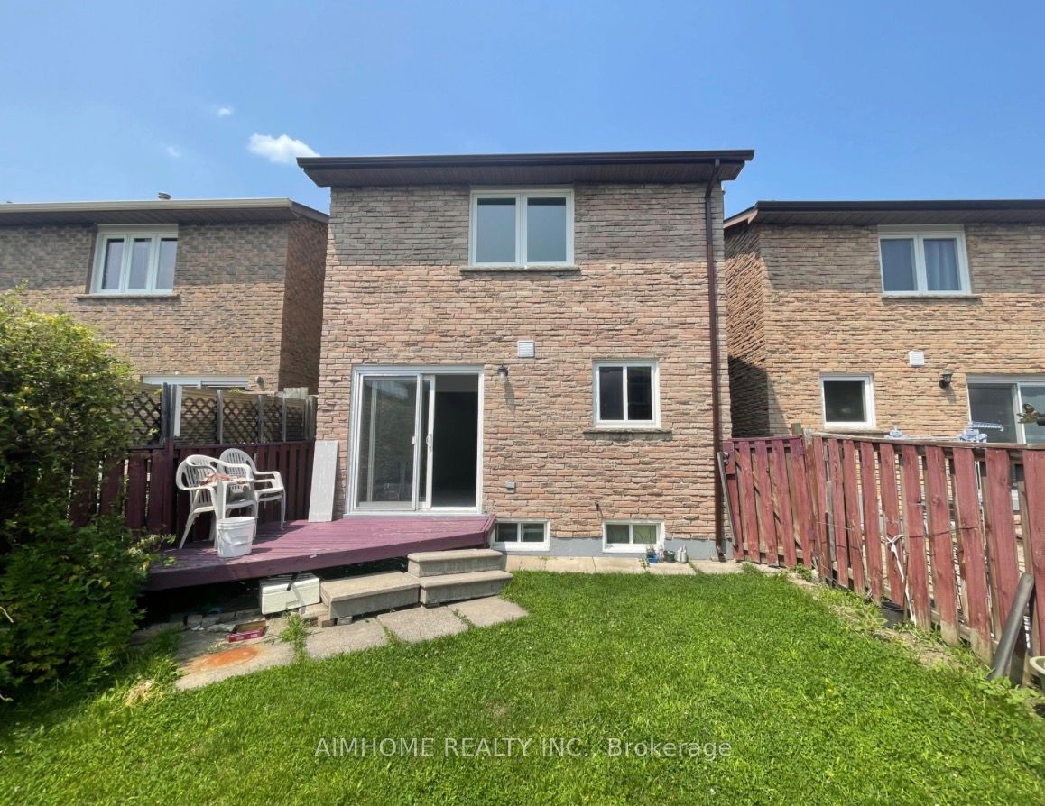 21 Maitland Drive S, Markham, ON L3R 4M6 photo 2