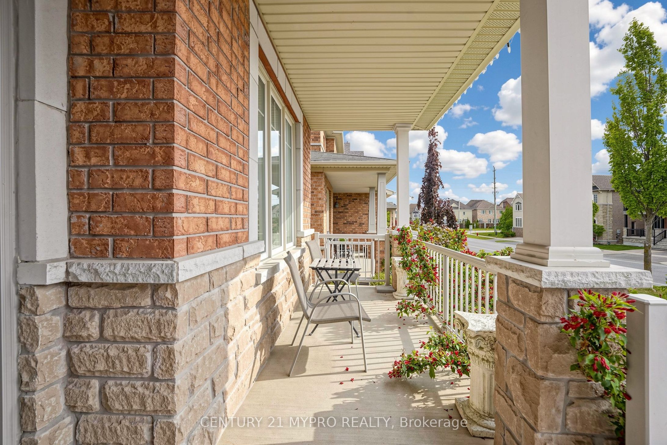 225 Silver Maple Road, Richmond Hill, ON L4E 4Z3 photo 4